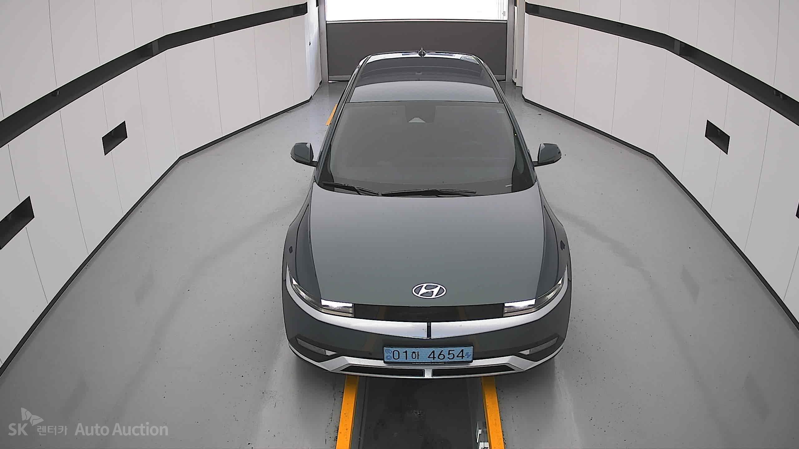 هيونداي Ioniq 2023 — صورة 24