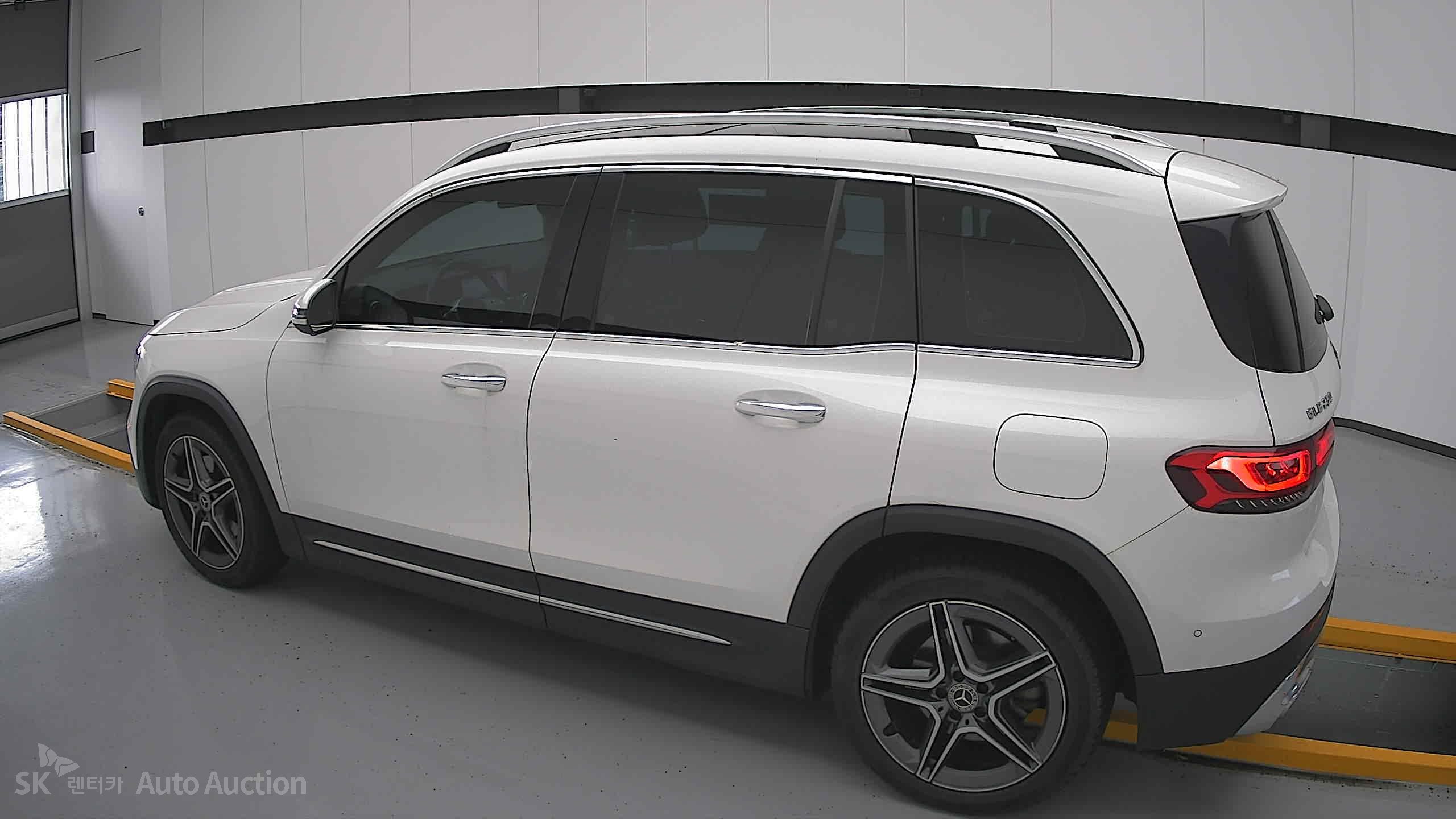 Mercedes-Benz Glb 250 2022 — صورة 14