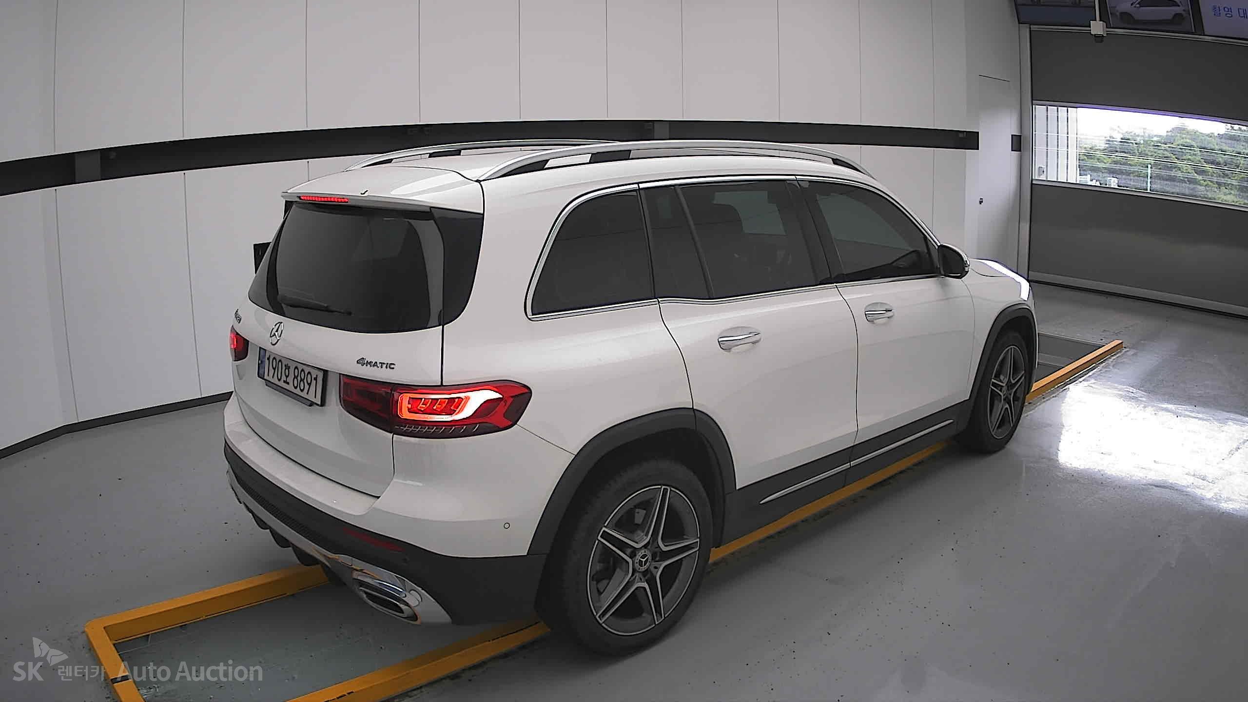 Mercedes-Benz Glb 250 2022 — صورة 17