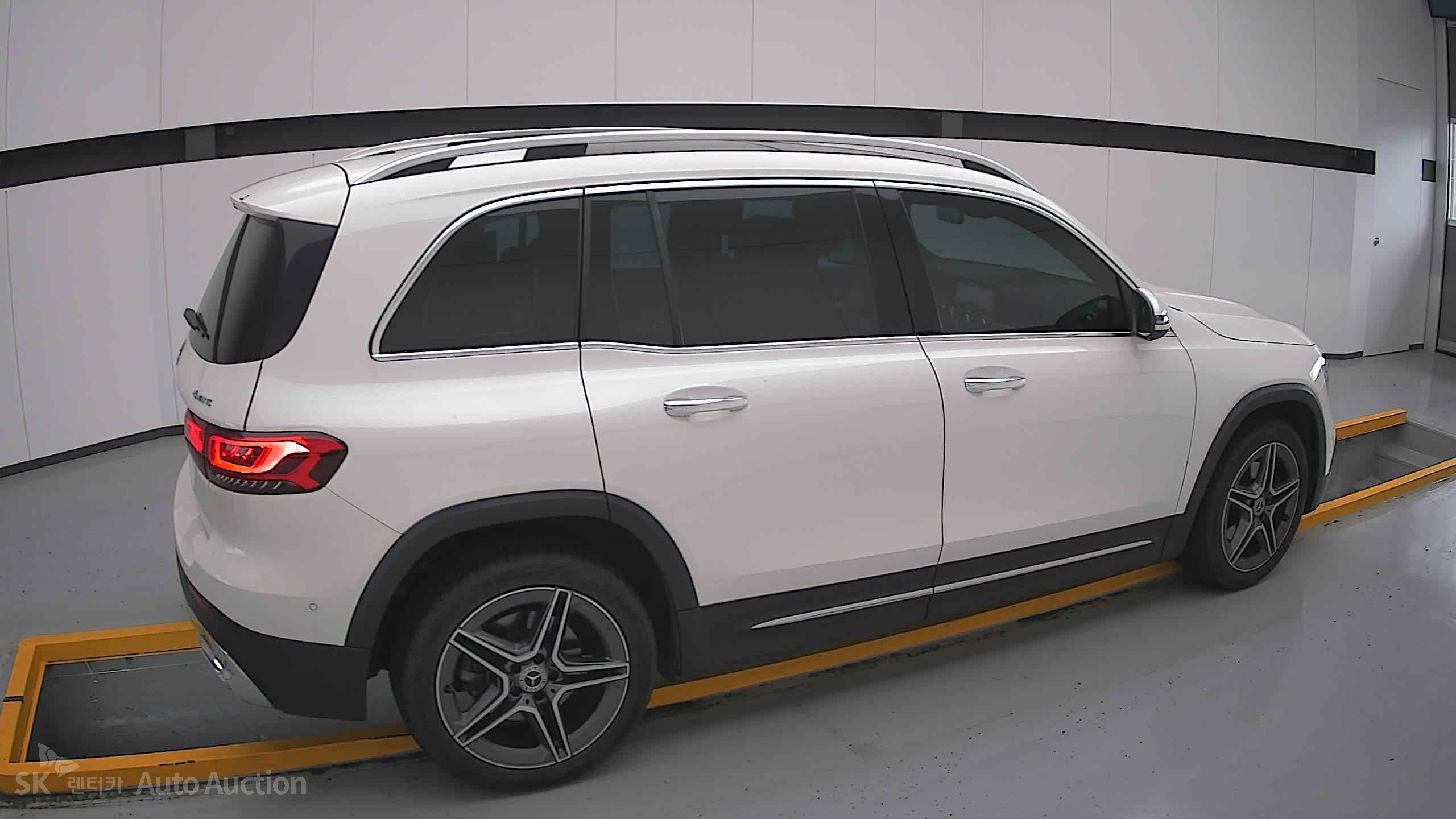 Mercedes-Benz Glb 250 2022 — صورة 18