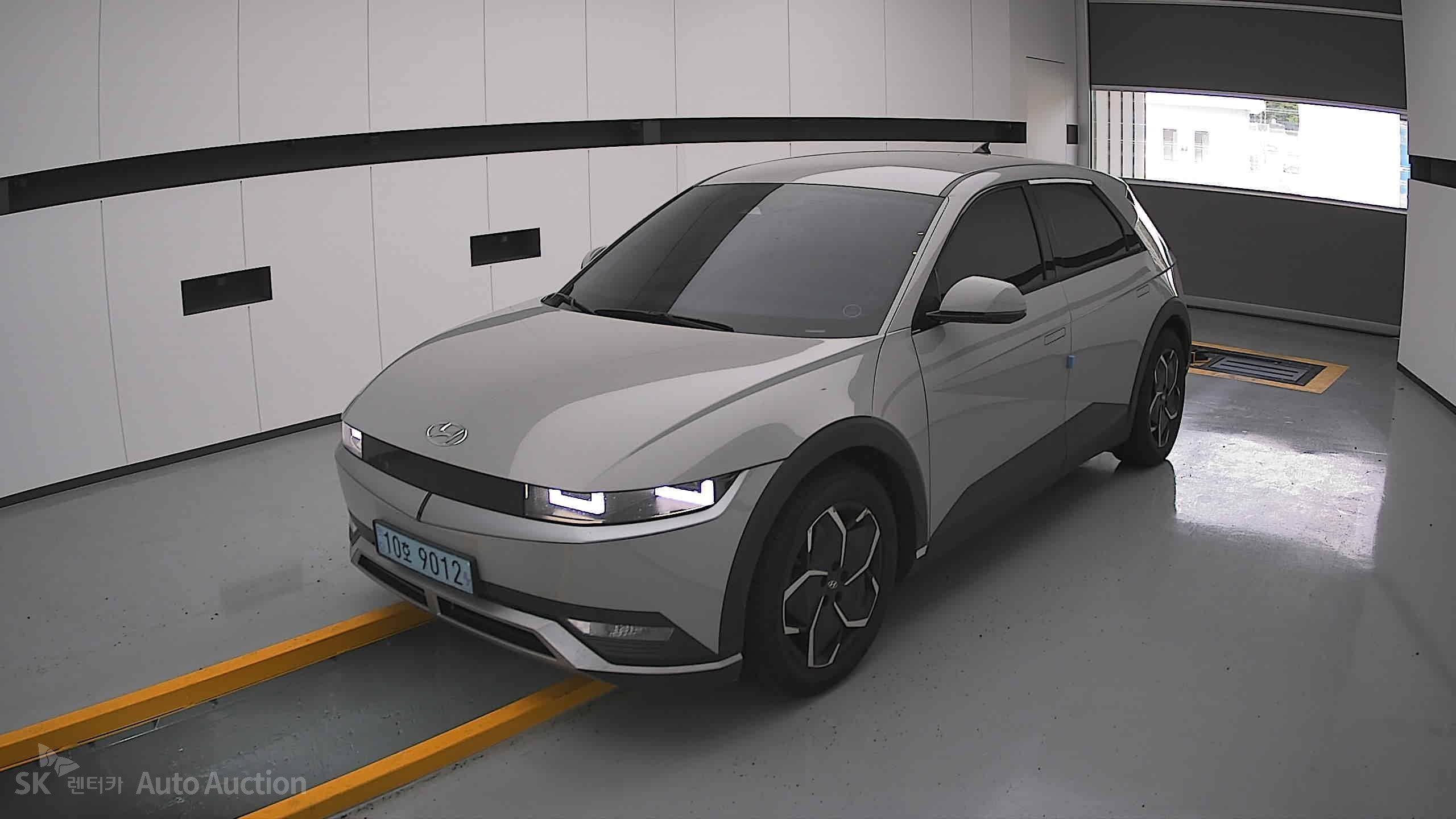 2022 - hyundai ioniq