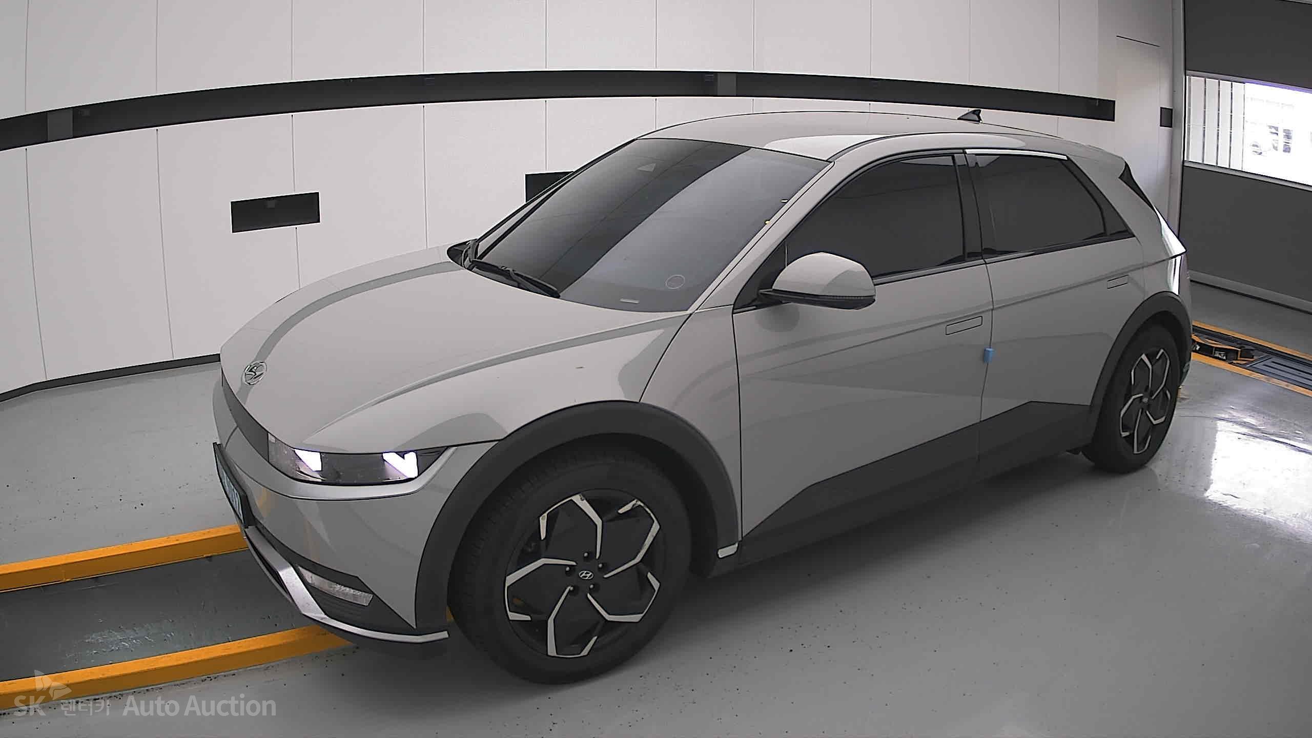 2022 - hyundai ioniq