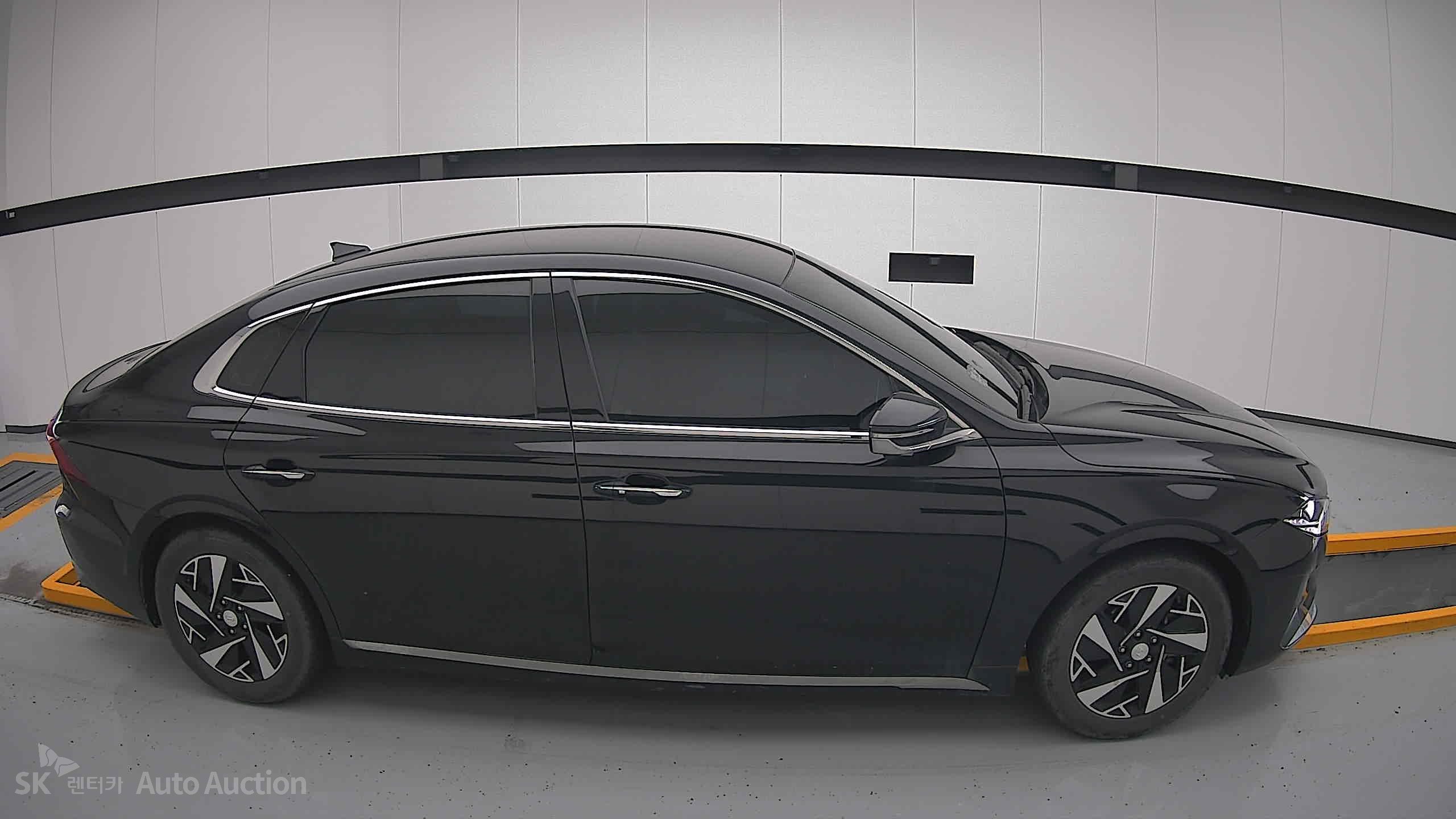 2023 - hyundai grandeur