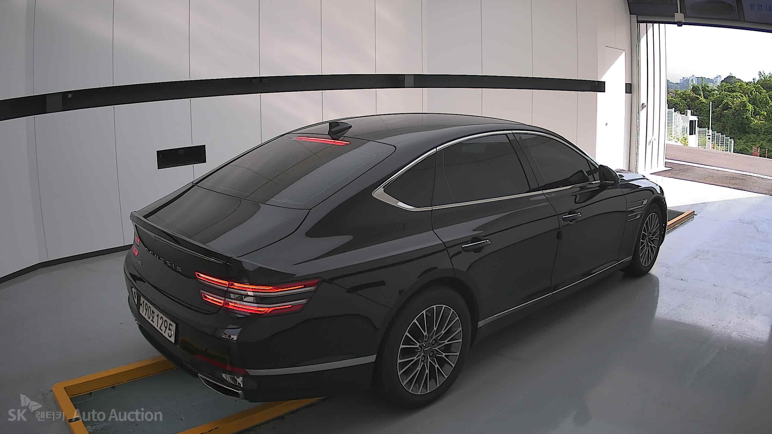 جينيسيس G80 2022 — صورة 17