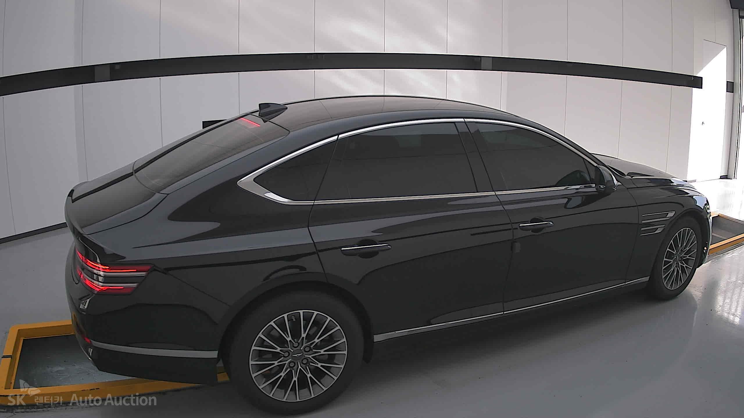 جينيسيس G80 2022 — صورة 18