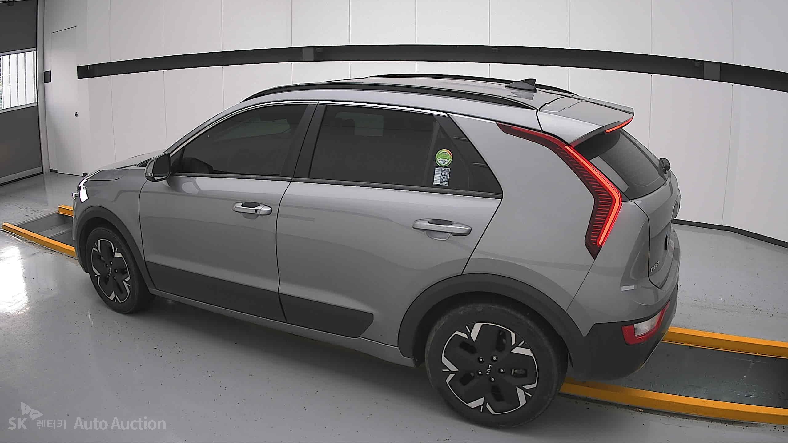 كيا Niro Ev 2023 — صورة 14