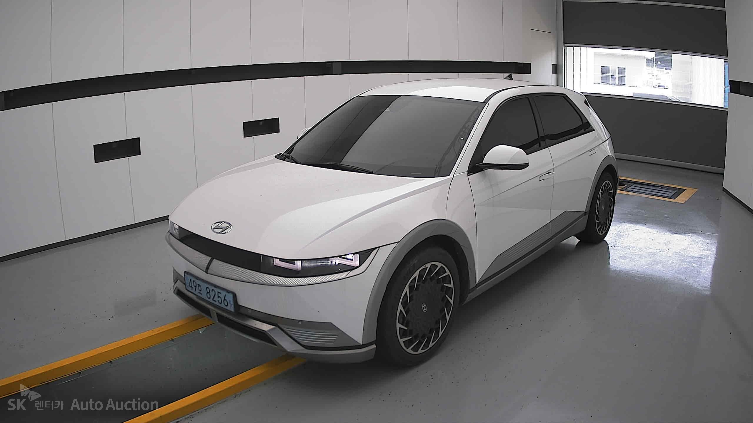 هيونداي Ioniq 2022 — صورة 11