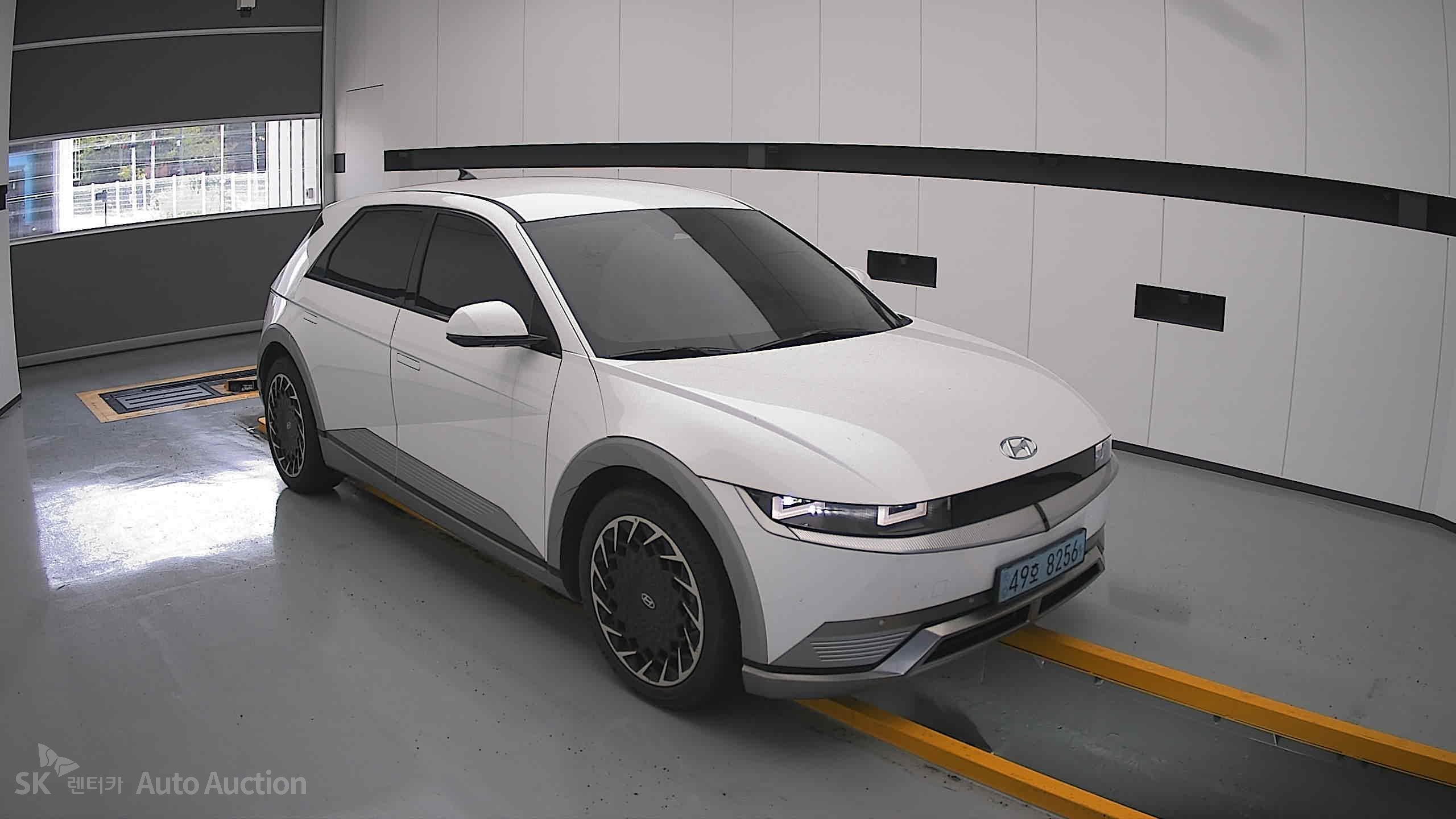 هيونداي Ioniq 2022 — صورة 21