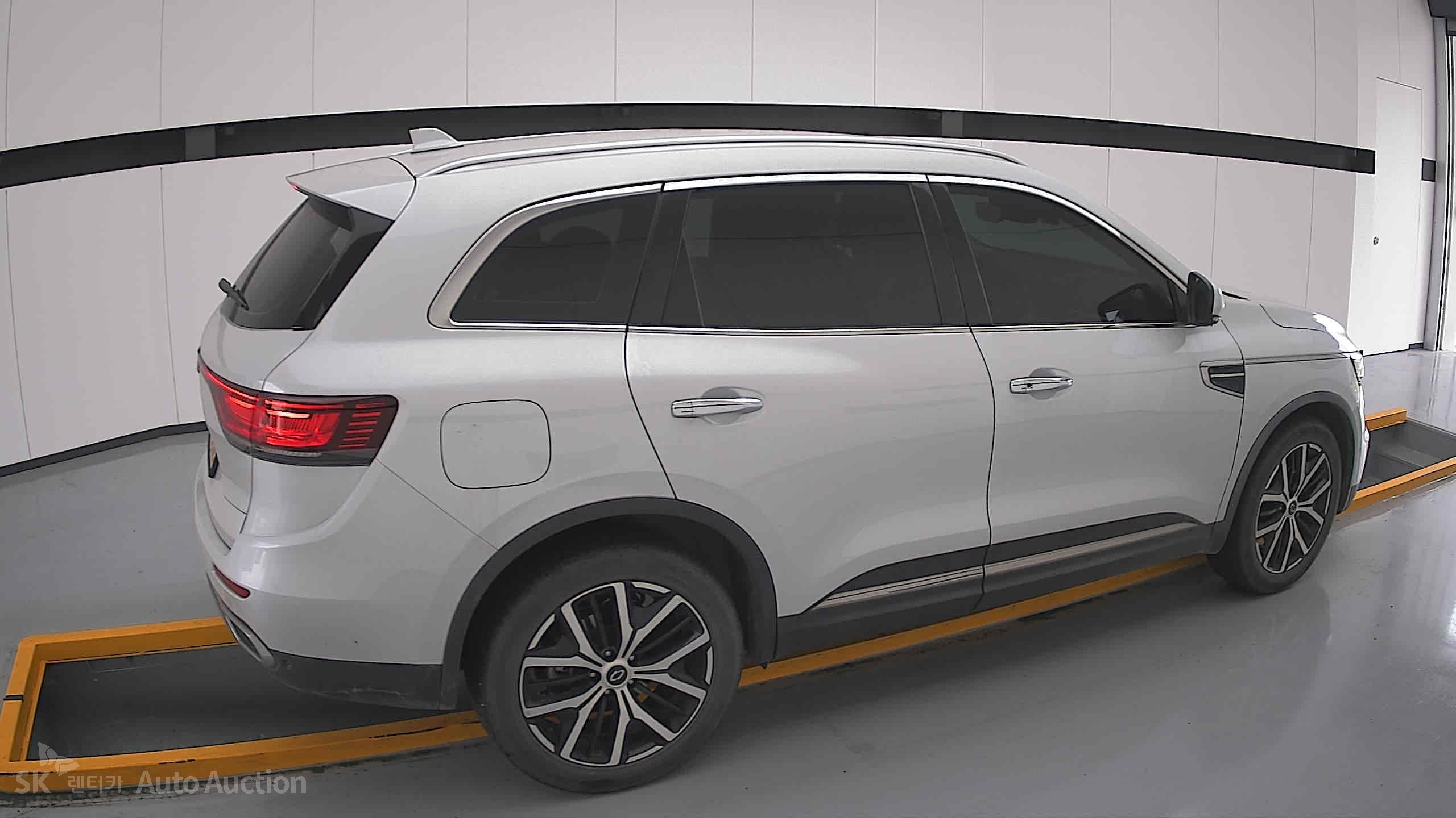 Renault Samsung Qm6 2023 — صورة 10