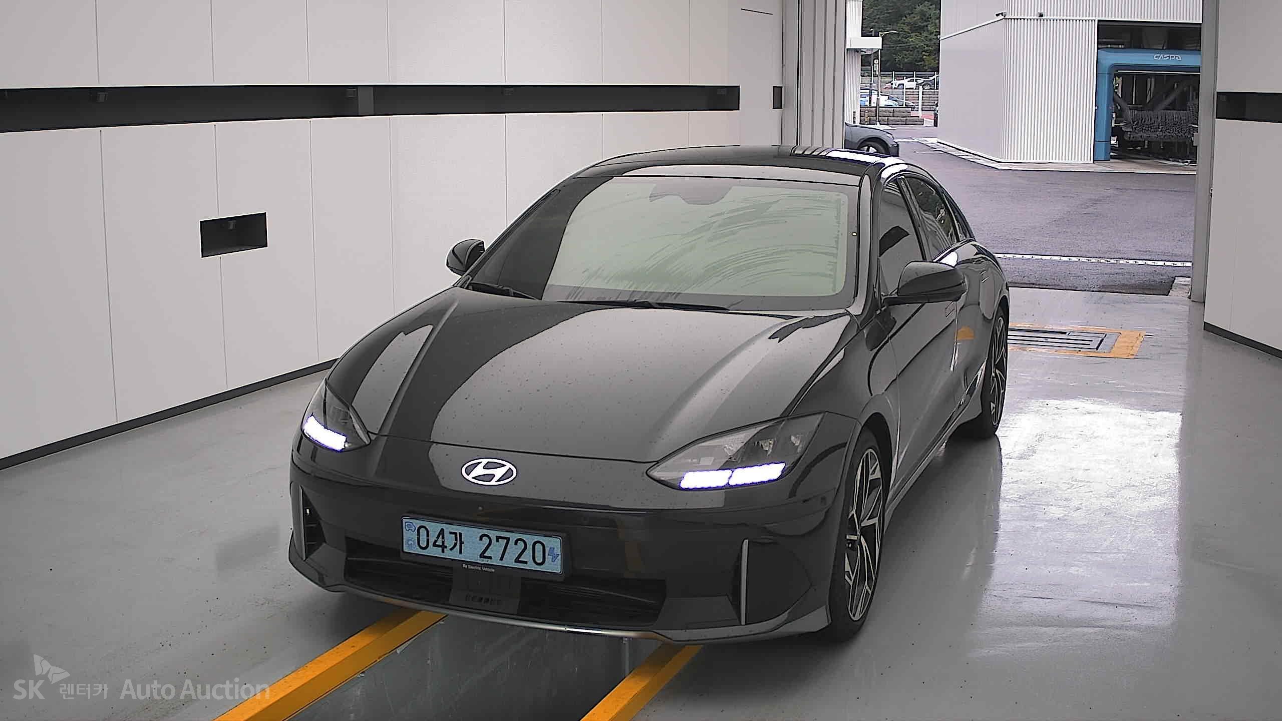 Hyundai Ioniq