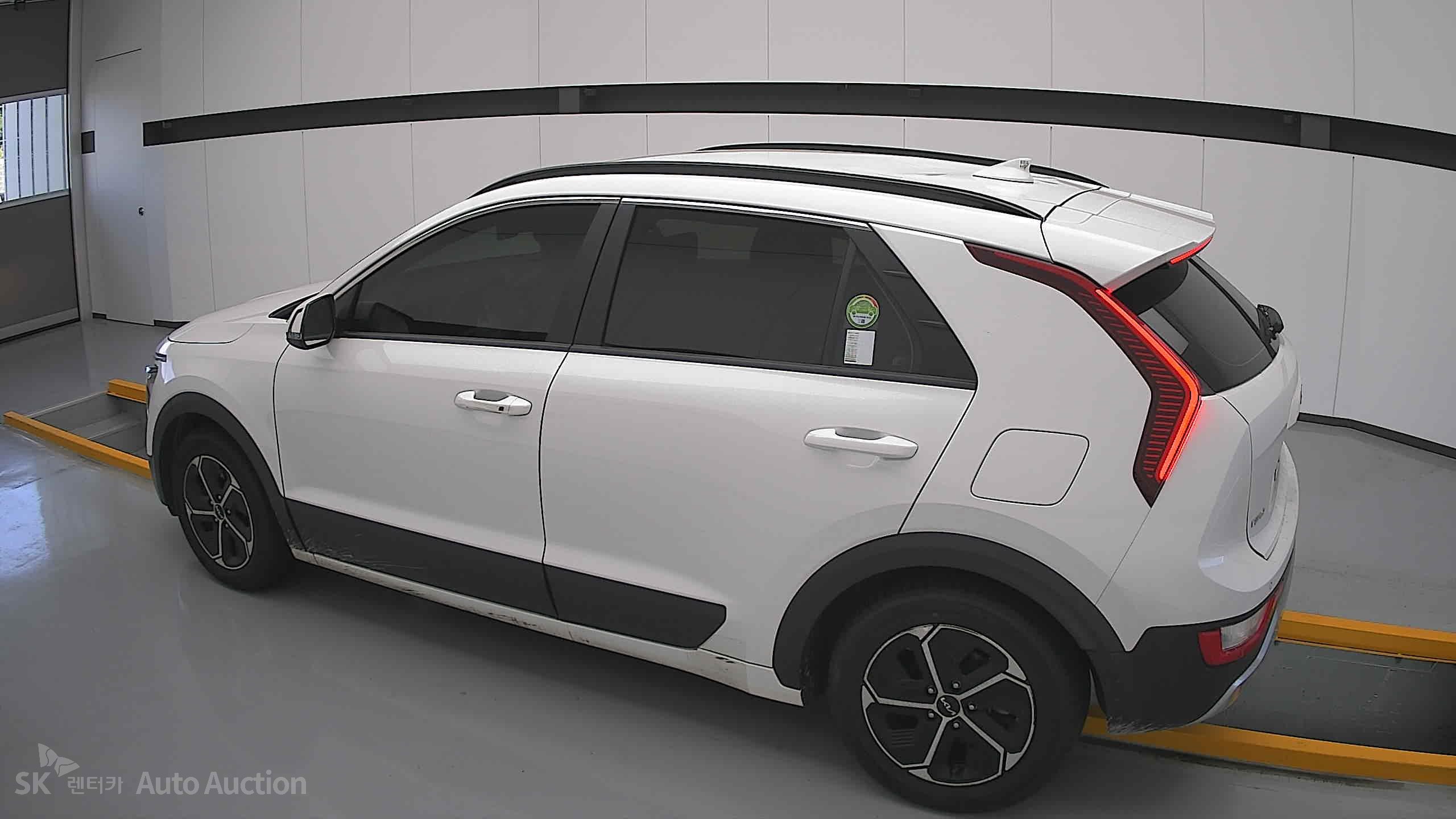 كيا All-New Niro 2022 — صورة 14