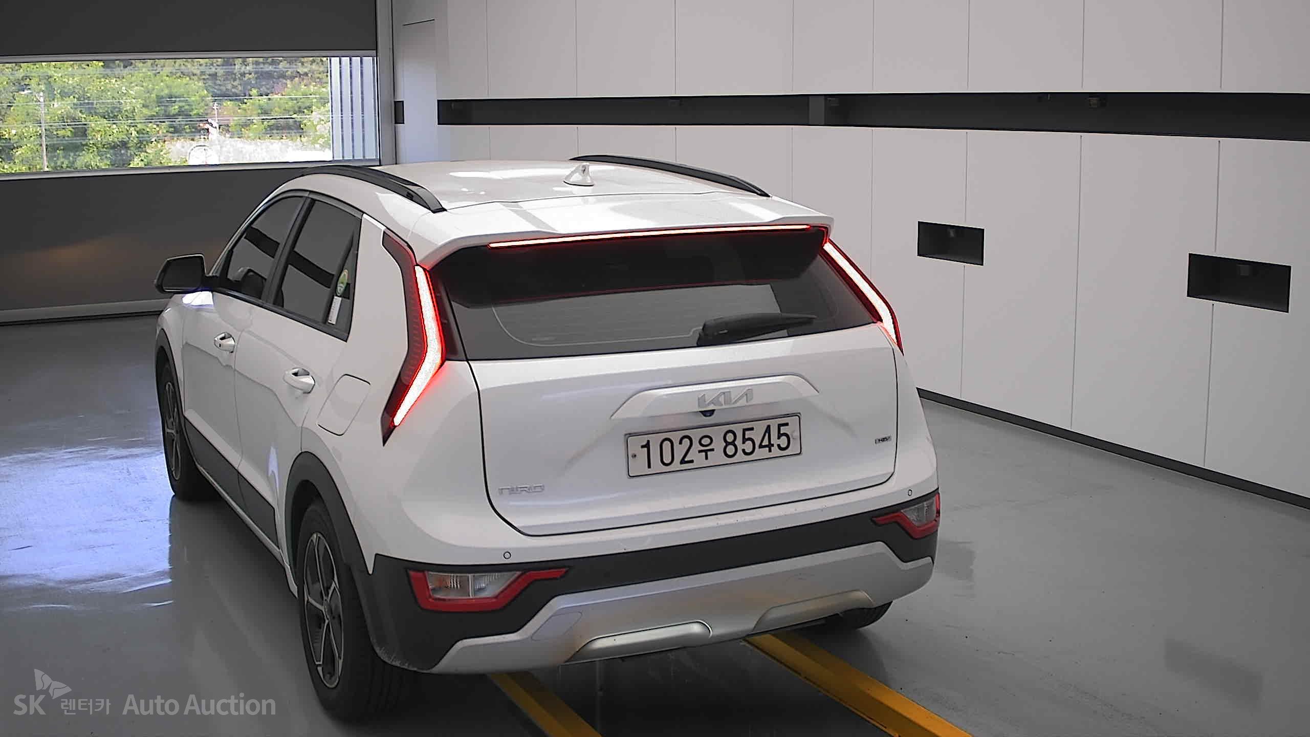كيا All-New Niro 2022 — صورة 15