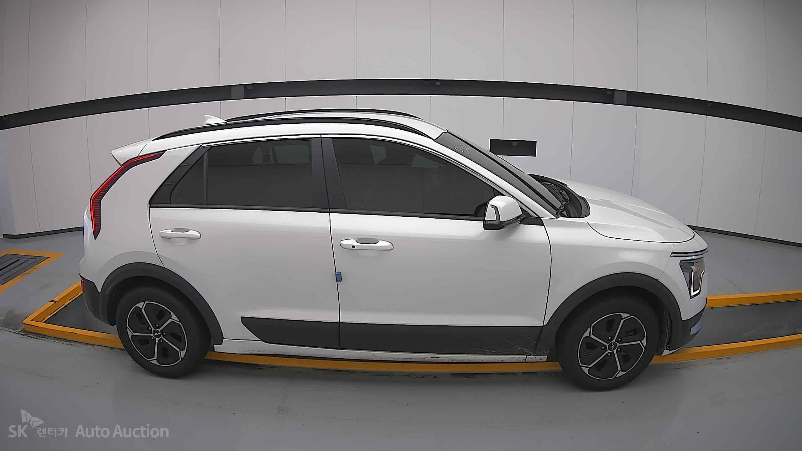 كيا All-New Niro 2022 — صورة 19