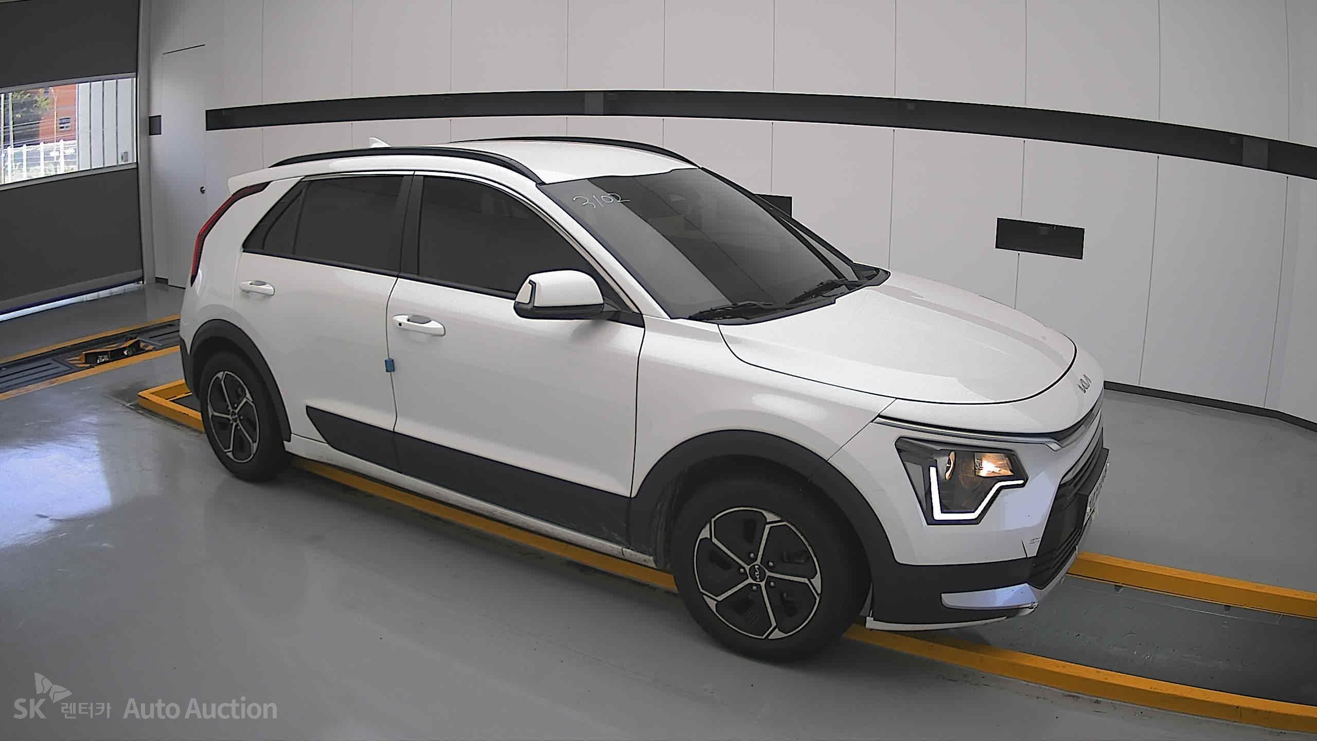 كيا All-New Niro 2022 — صورة 20