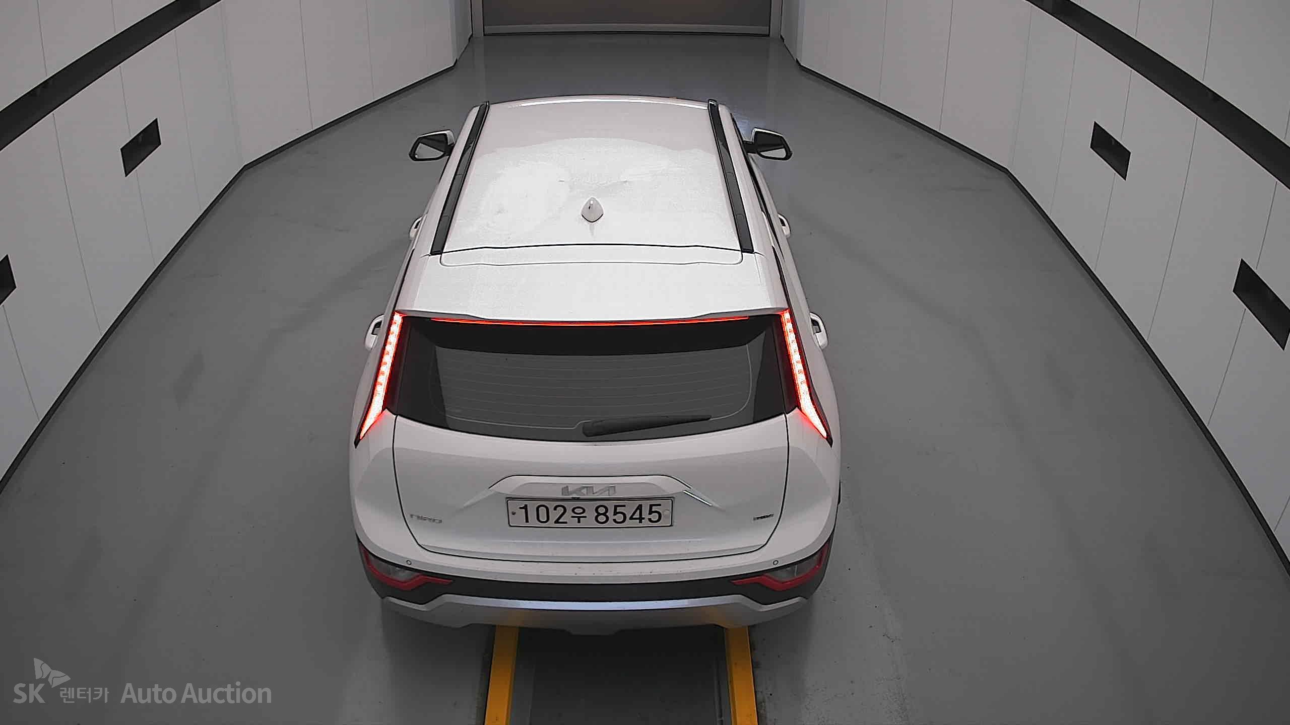 كيا All-New Niro 2022 — صورة 23