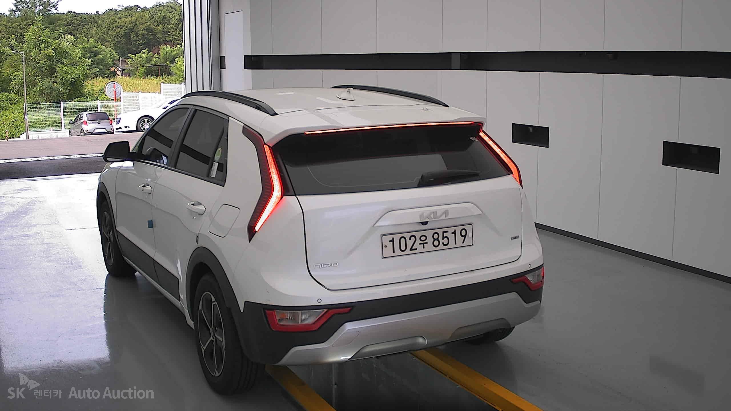 كيا All-New Niro 2022 — صورة 15