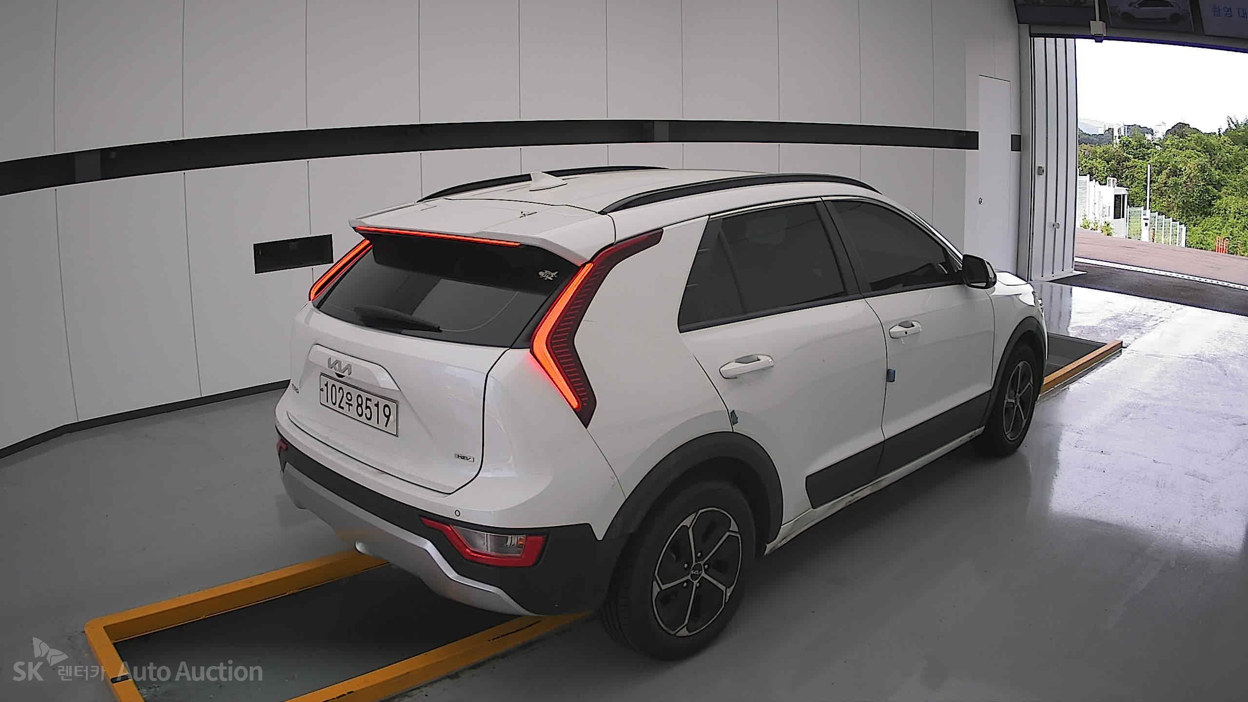 كيا All-New Niro 2022 — صورة 17