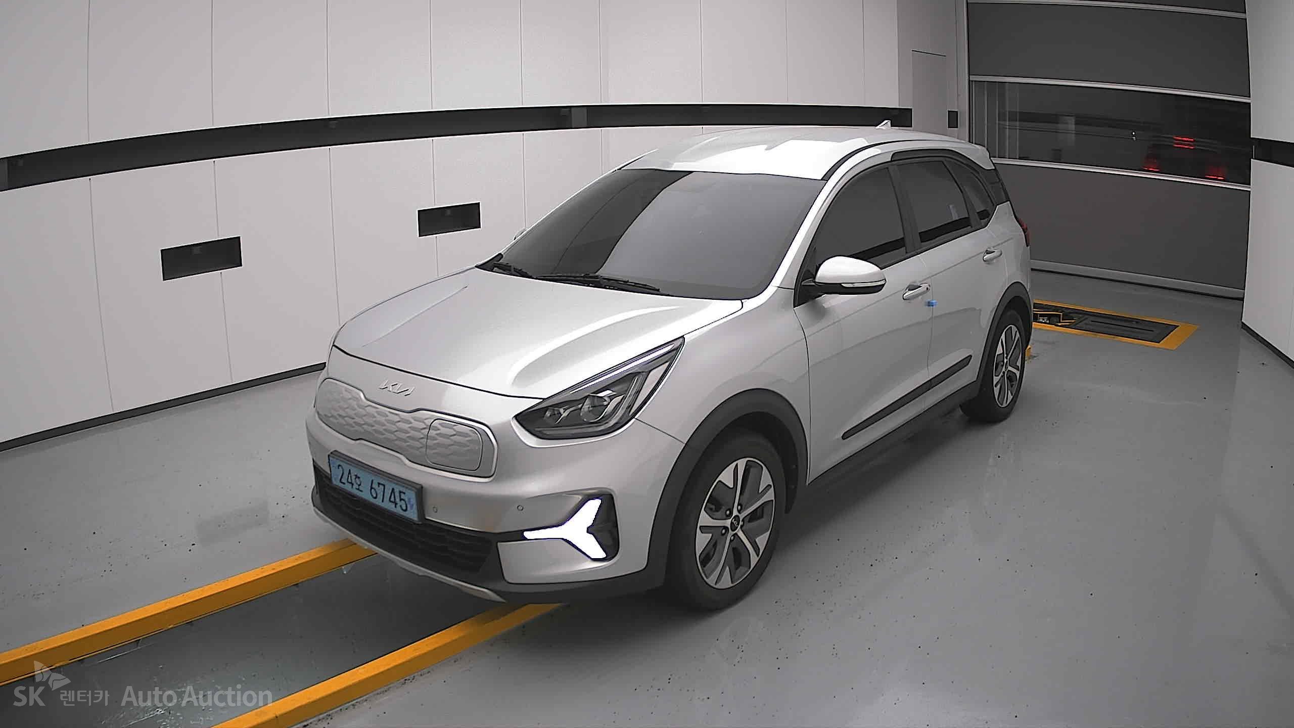 كيا Niro 2023 — صورة 11