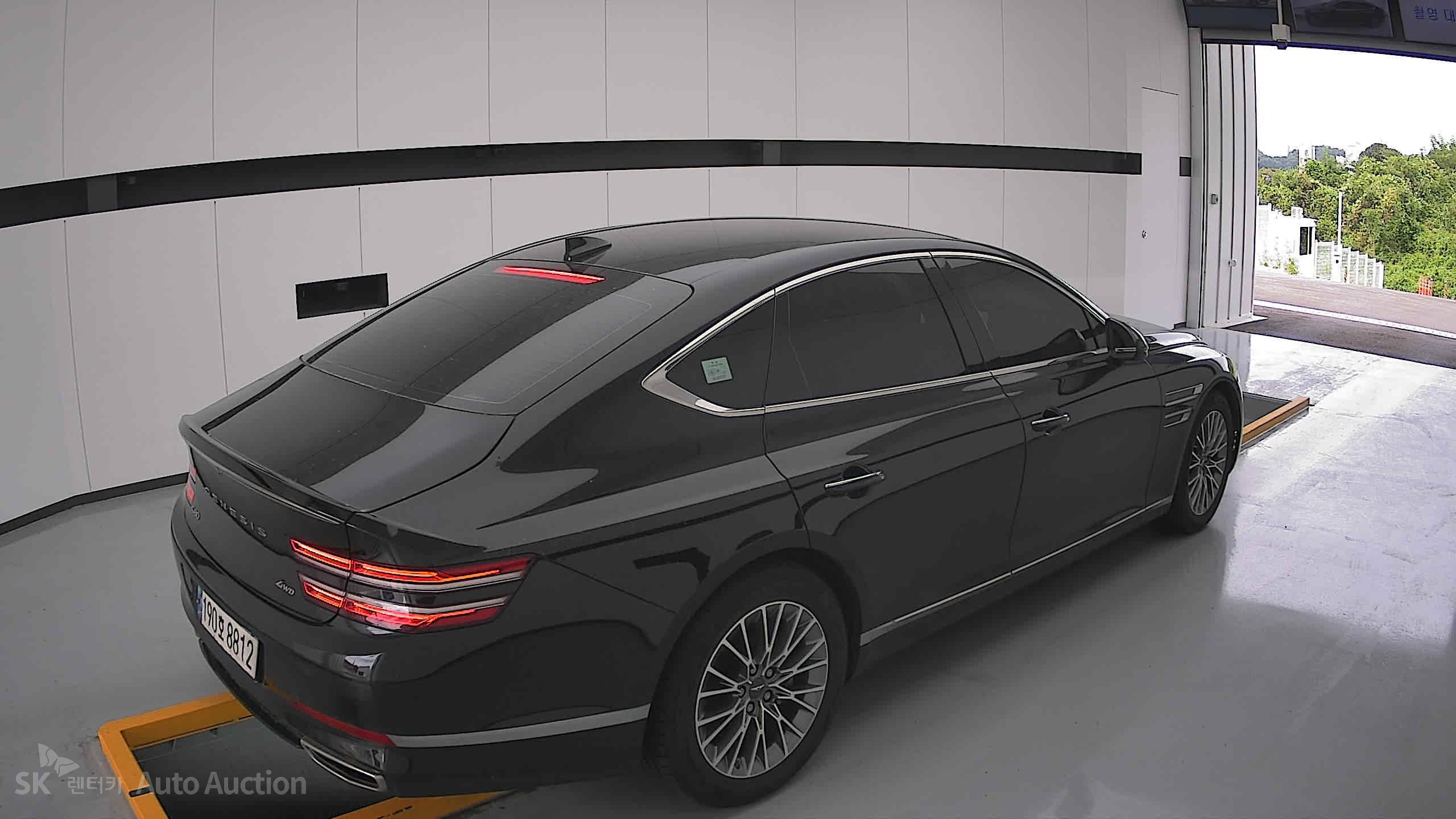 جينيسيس G80 2022 — صورة 17