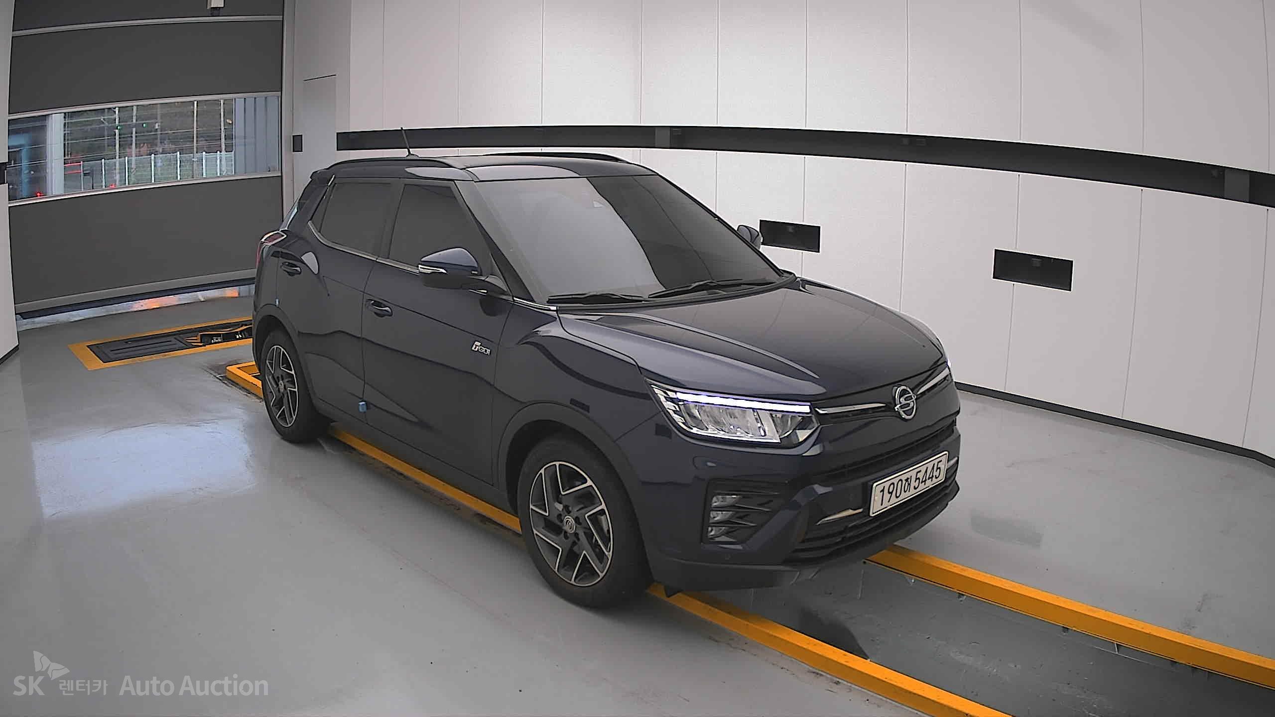 Kg Mobility (Ssangyong) Tivoli 2022 — صورة 21