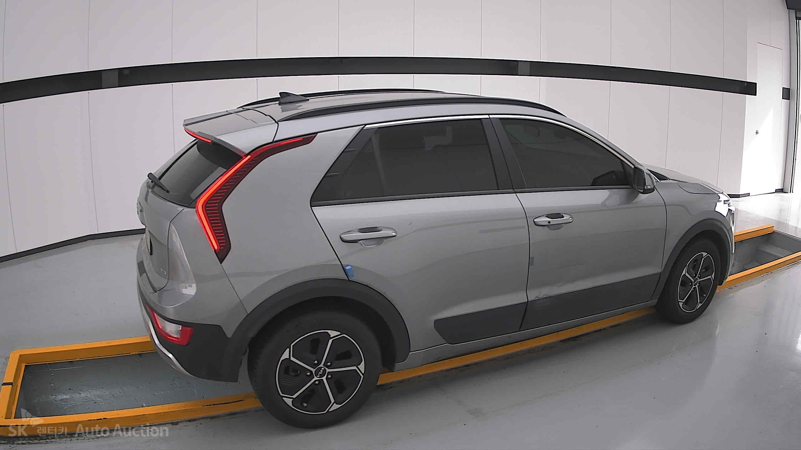 كيا All-New Niro 2022 — صورة 18