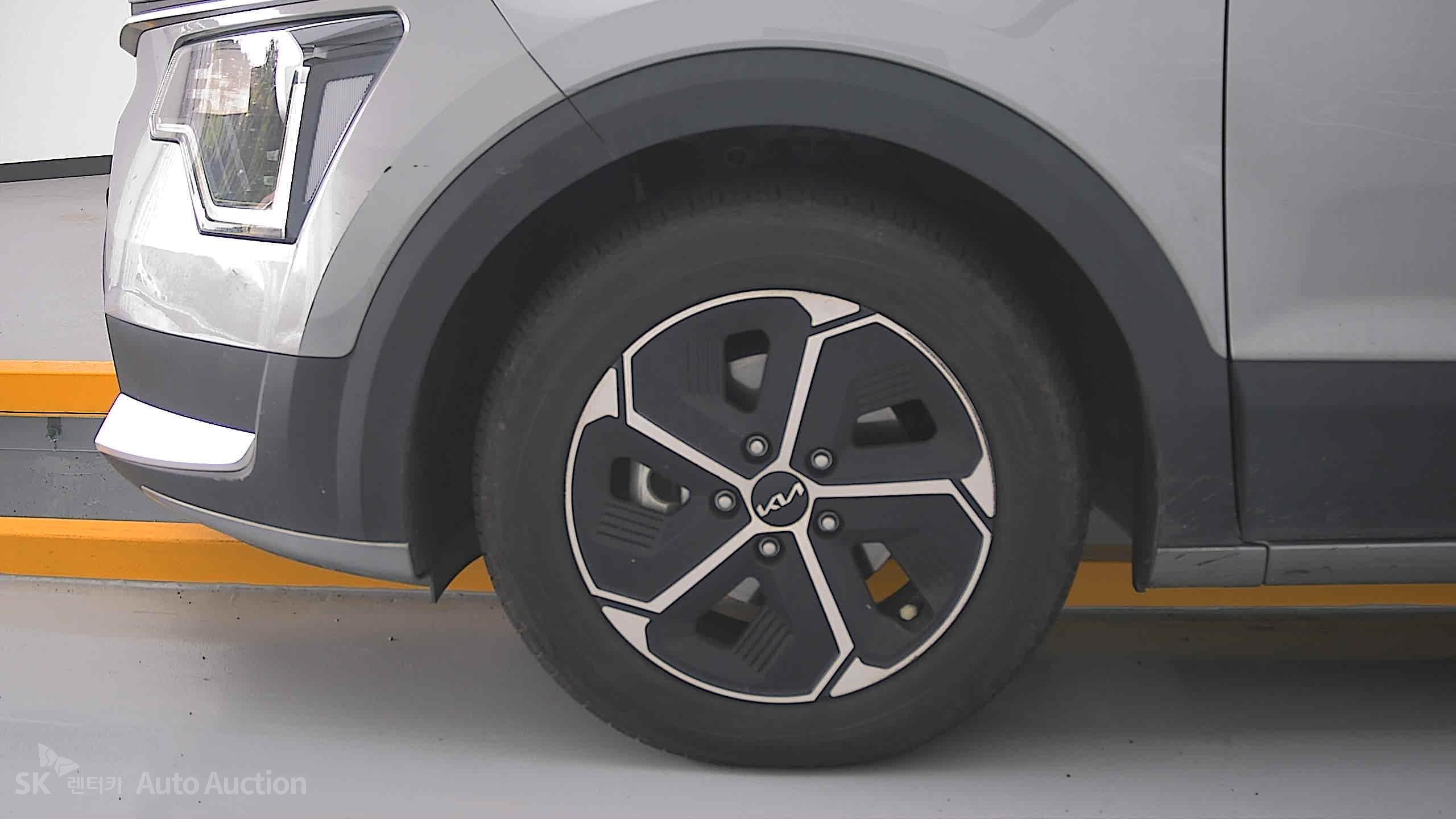 كيا All-New Niro 2022 — صورة 25