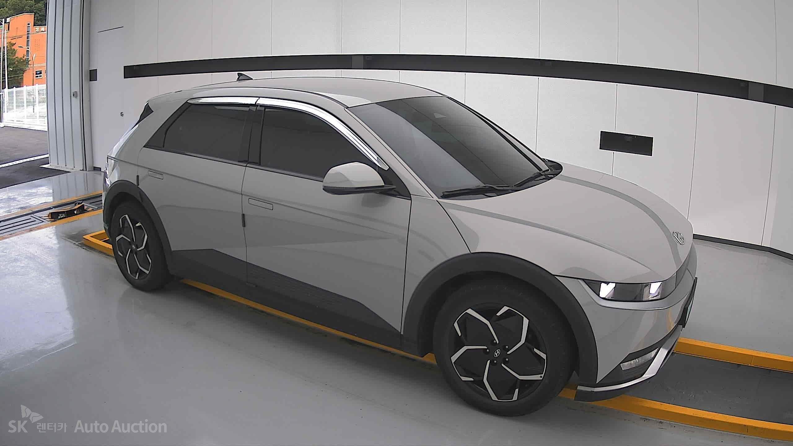 هيونداي Ioniq 2022 — صورة 20