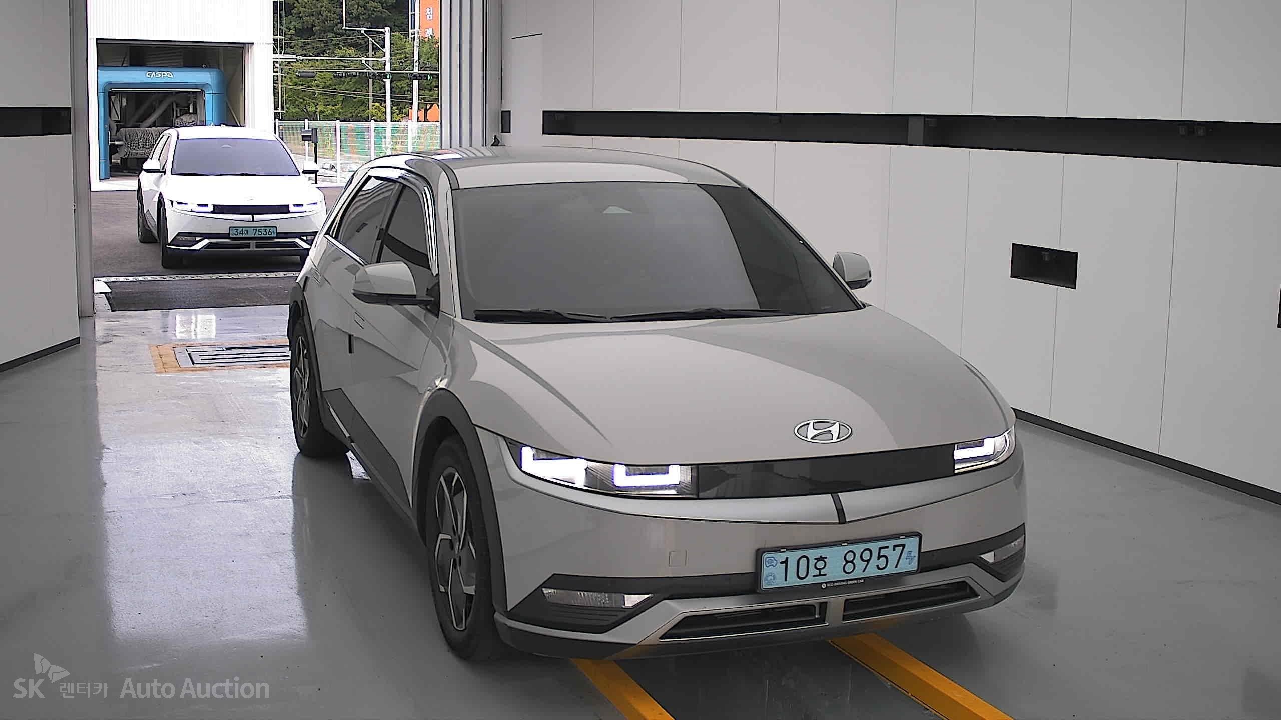 هيونداي Ioniq 2022 — صورة 22