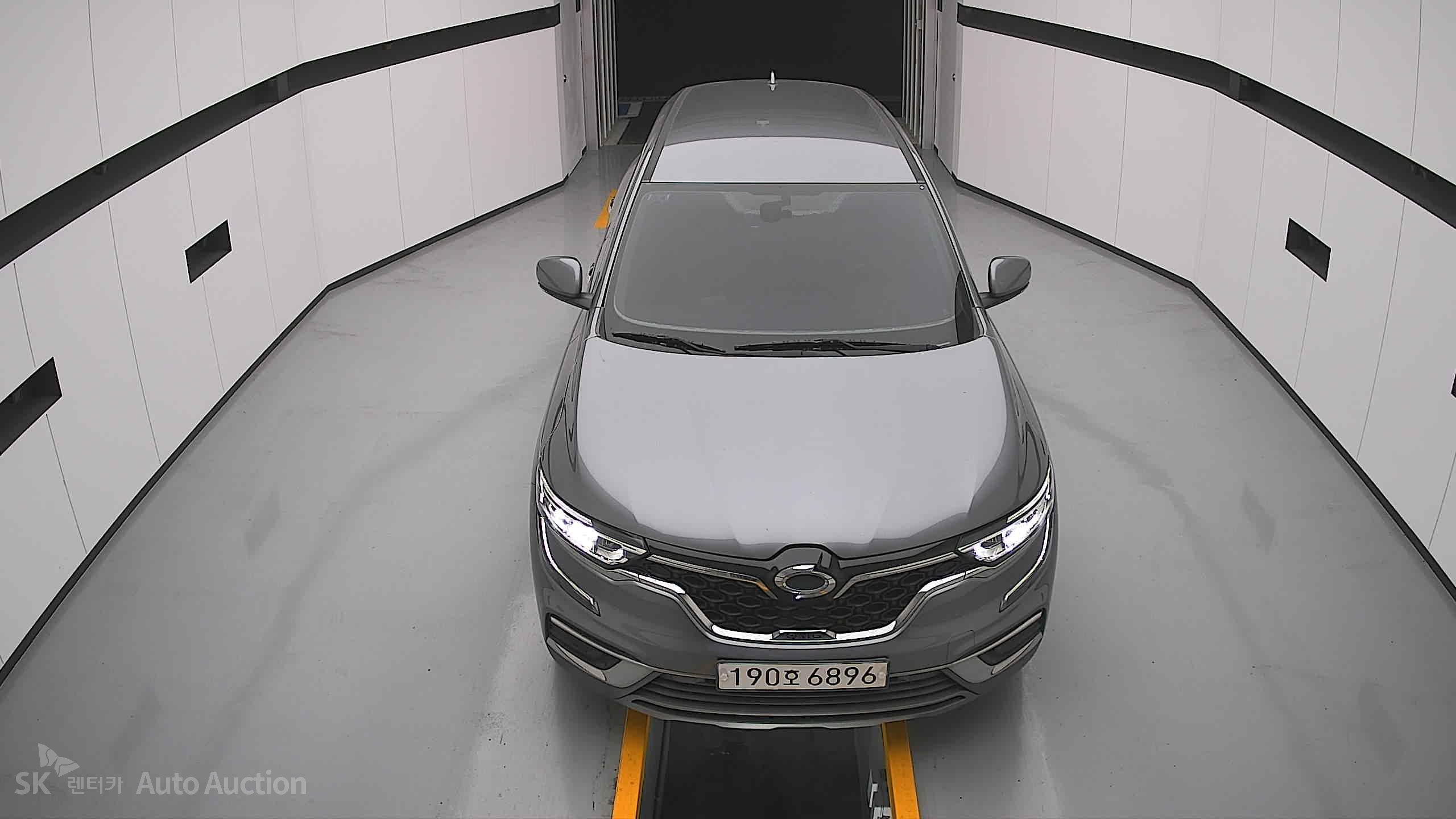 Renault Samsung Qm6 2023 — صورة 16