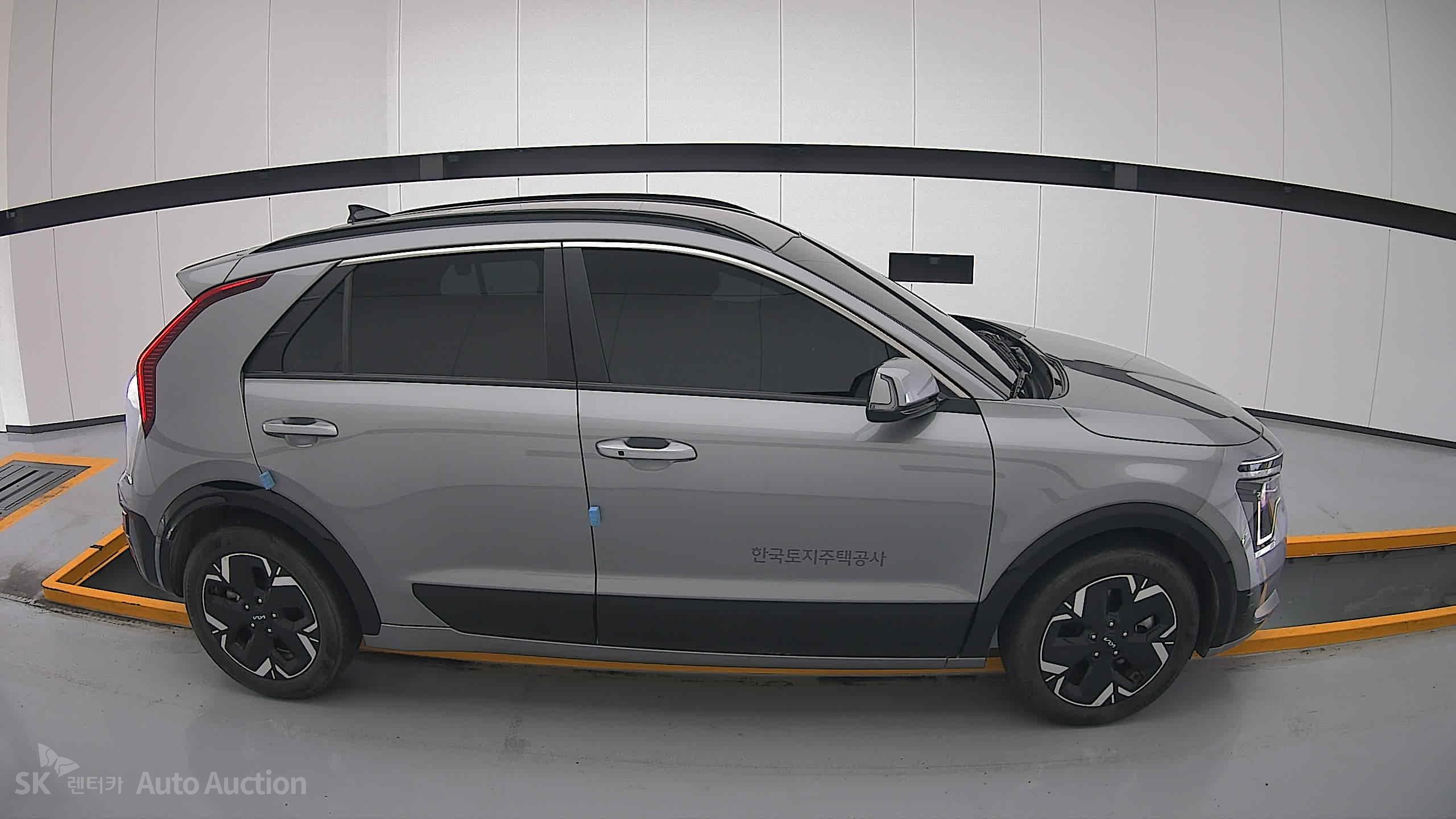 كيا Niro Ev 2023 — صورة 19