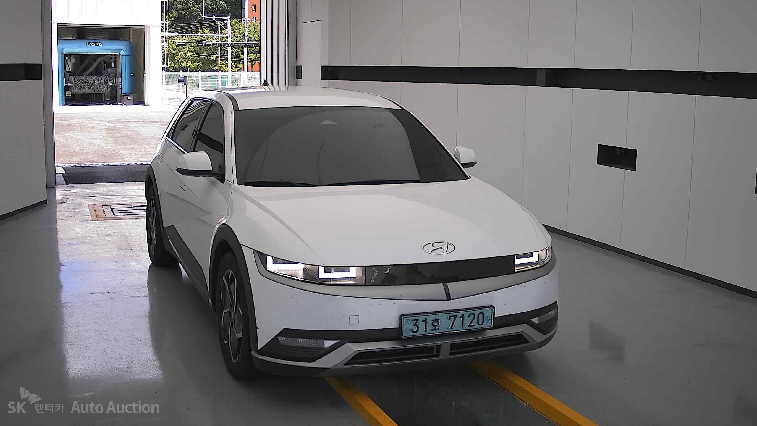 هيونداي Ioniq 2022 — صورة 22