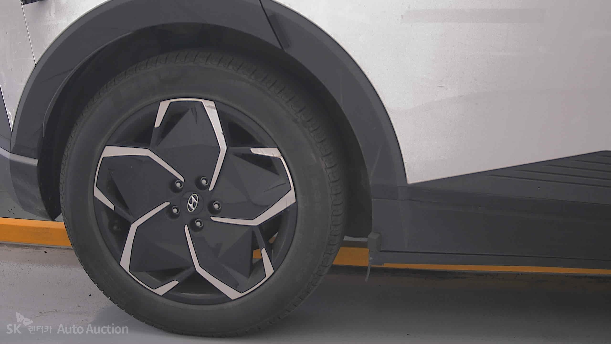 هيونداي Ioniq 2022 — صورة 27