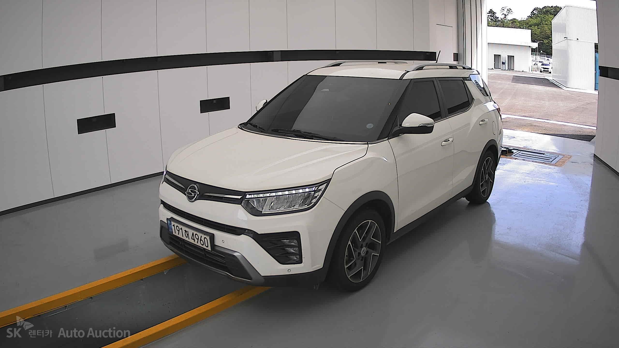 Kg Mobility (Ssangyong) Tivoli 2022 — صورة 11