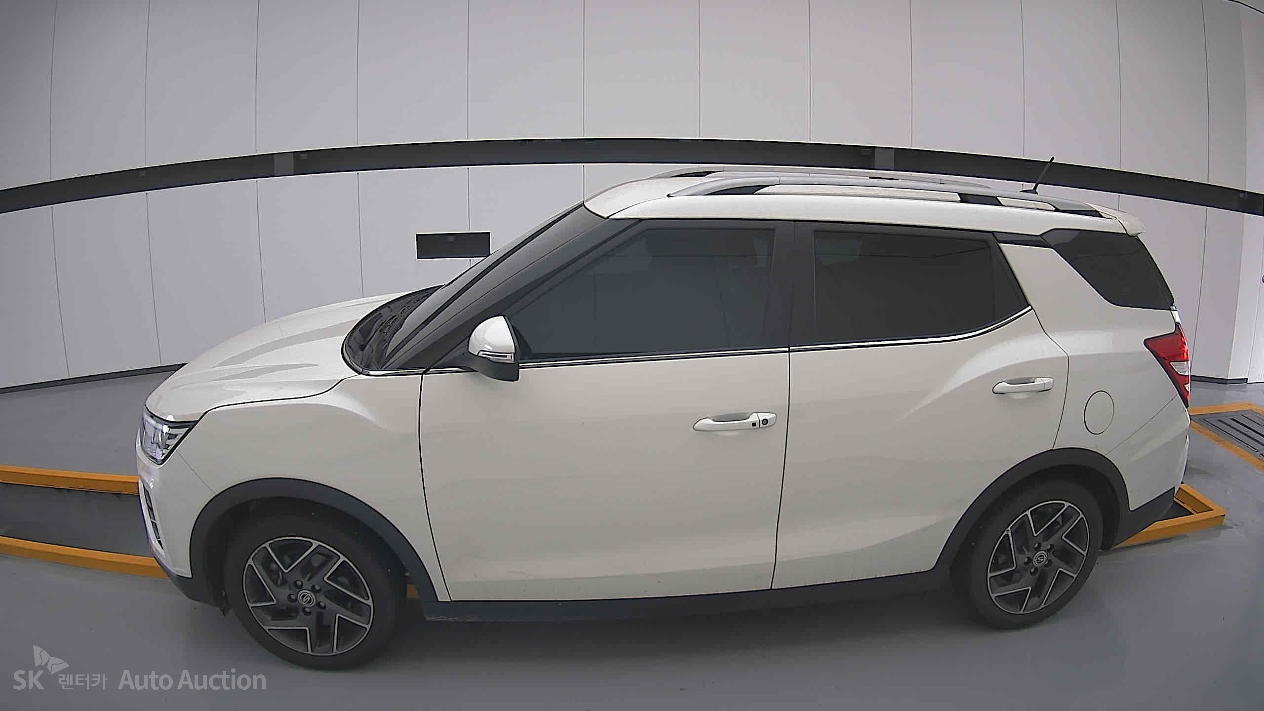 Kg Mobility (Ssangyong) Tivoli 2022 — صورة 13