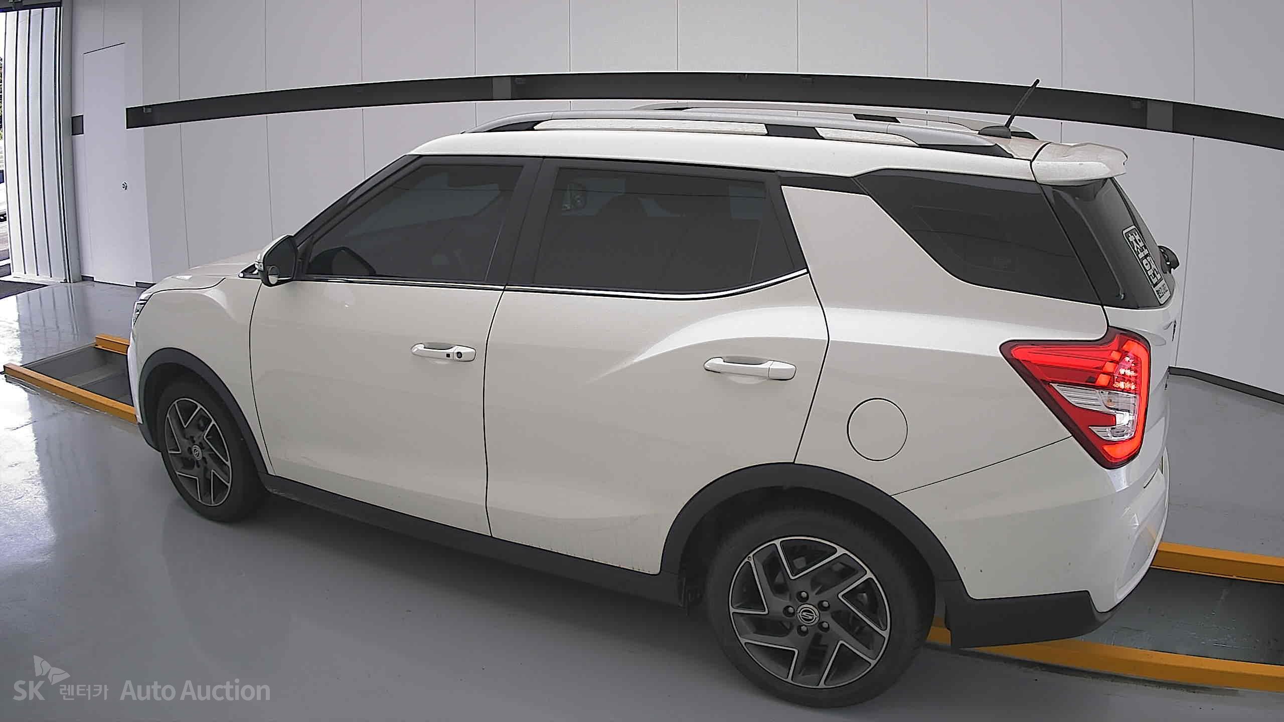 Kg Mobility (Ssangyong) Tivoli 2022 — صورة 14