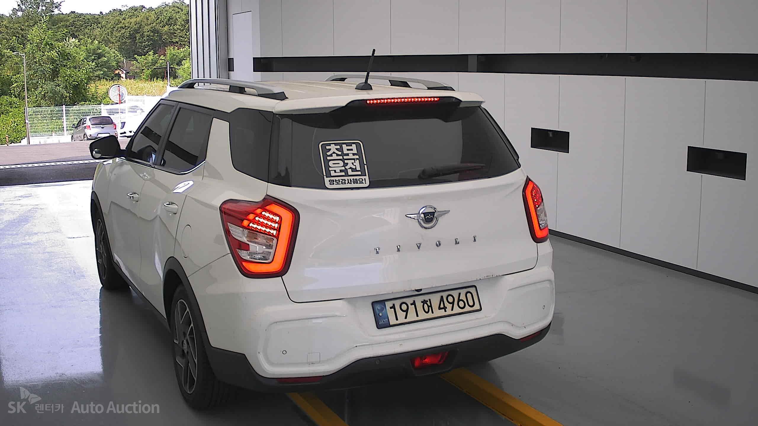 Kg Mobility (Ssangyong) Tivoli 2022 — صورة 15