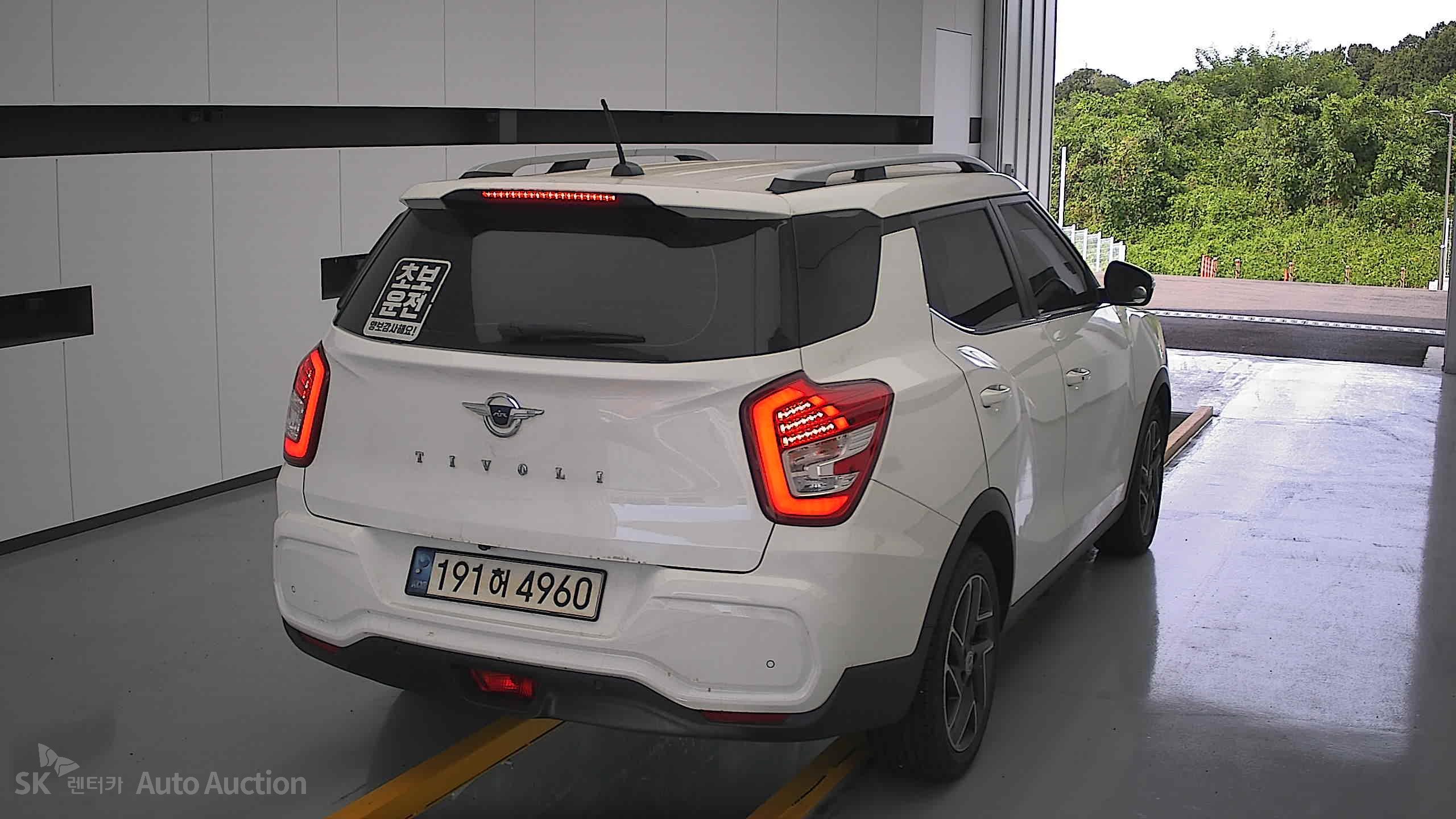 Kg Mobility (Ssangyong) Tivoli 2022 — صورة 16