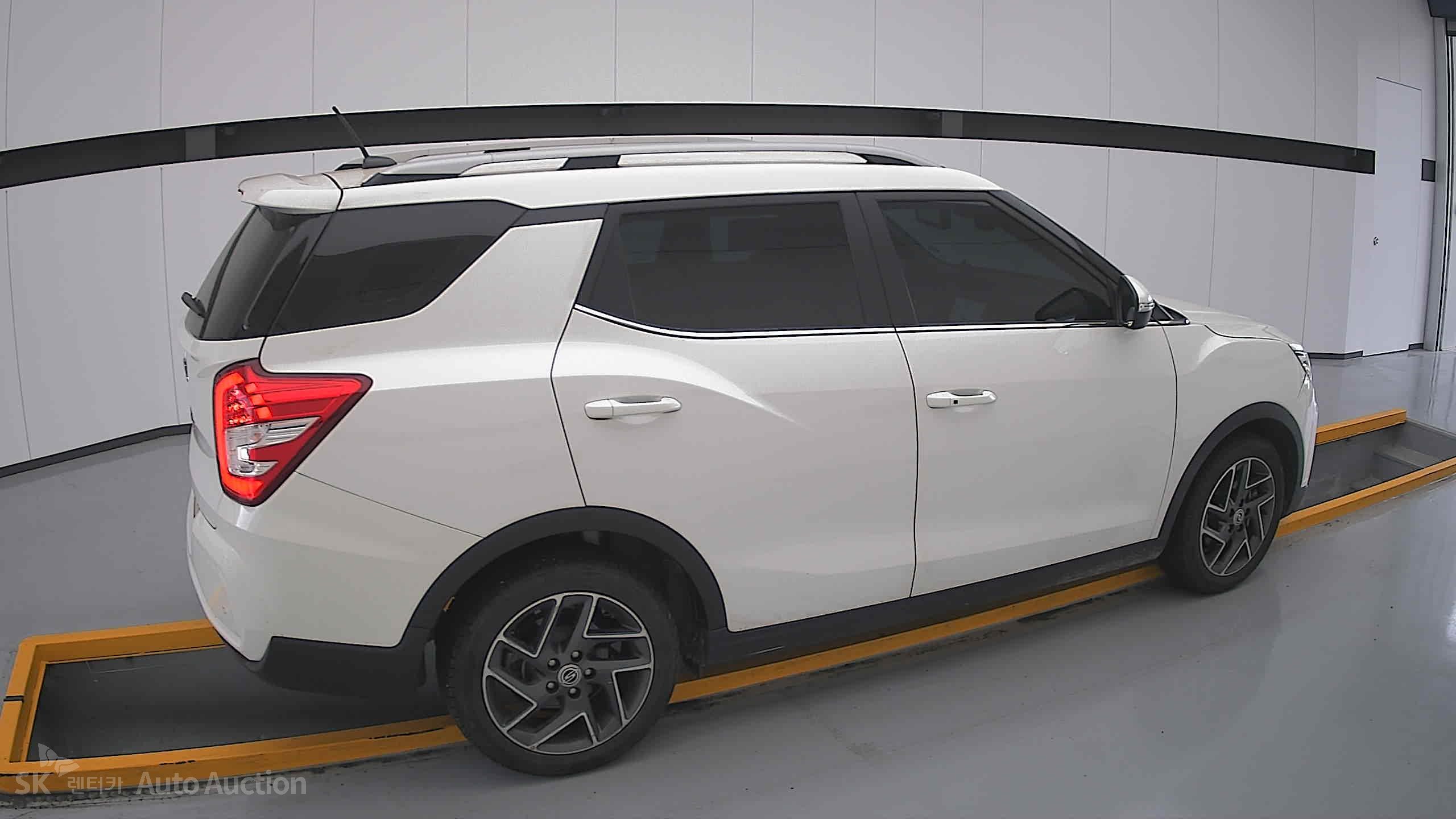 Kg Mobility (Ssangyong) Tivoli 2022 — صورة 18