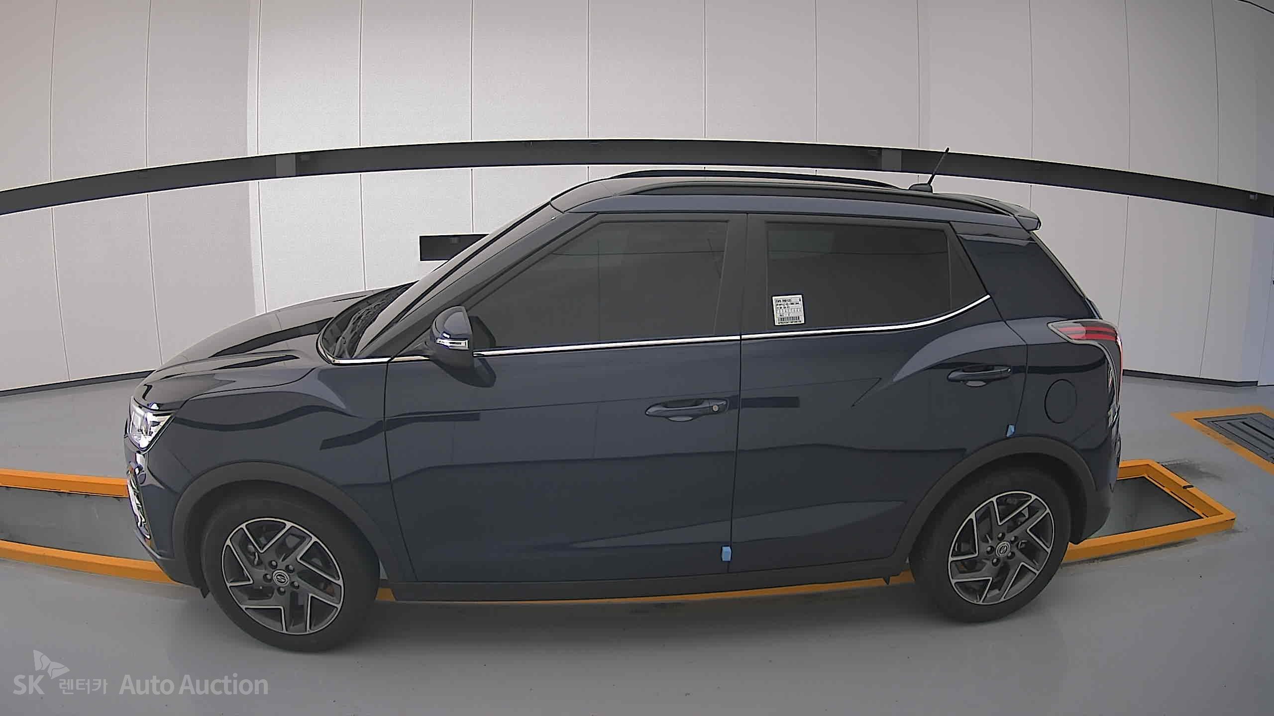 Kg Mobility (Ssangyong) Tivoli 2022 — صورة 13