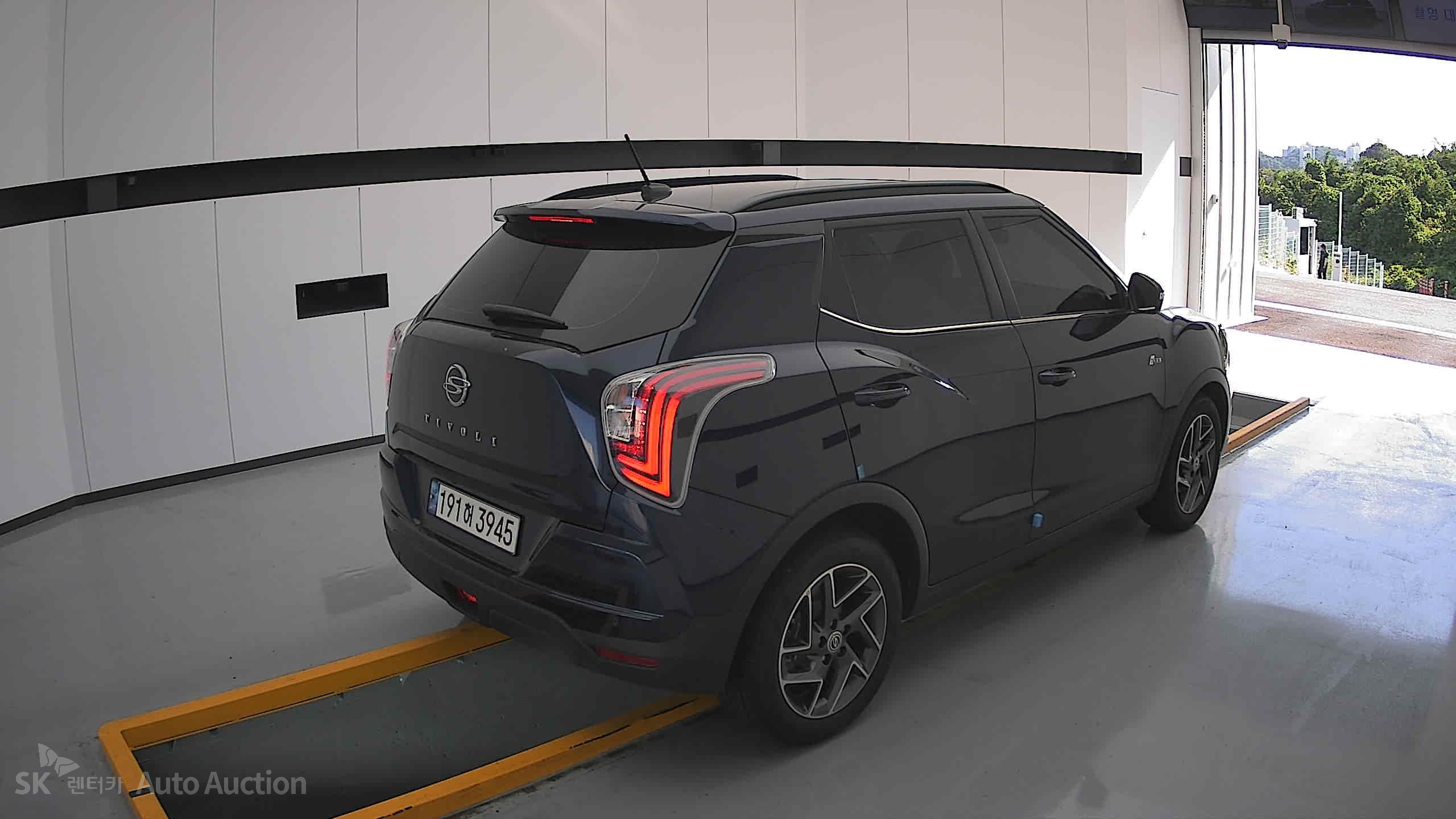 Kg Mobility (Ssangyong) Tivoli 2022 — صورة 17