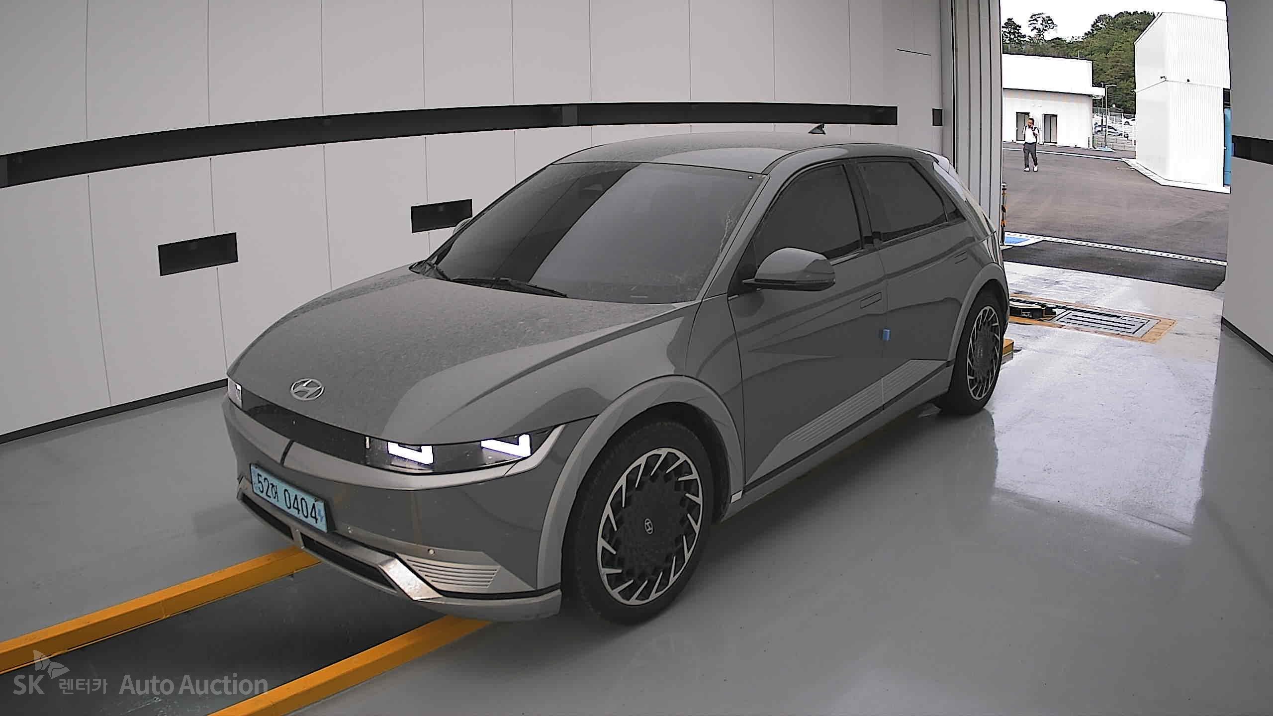 هيونداي Ioniq 2022 — صورة 11