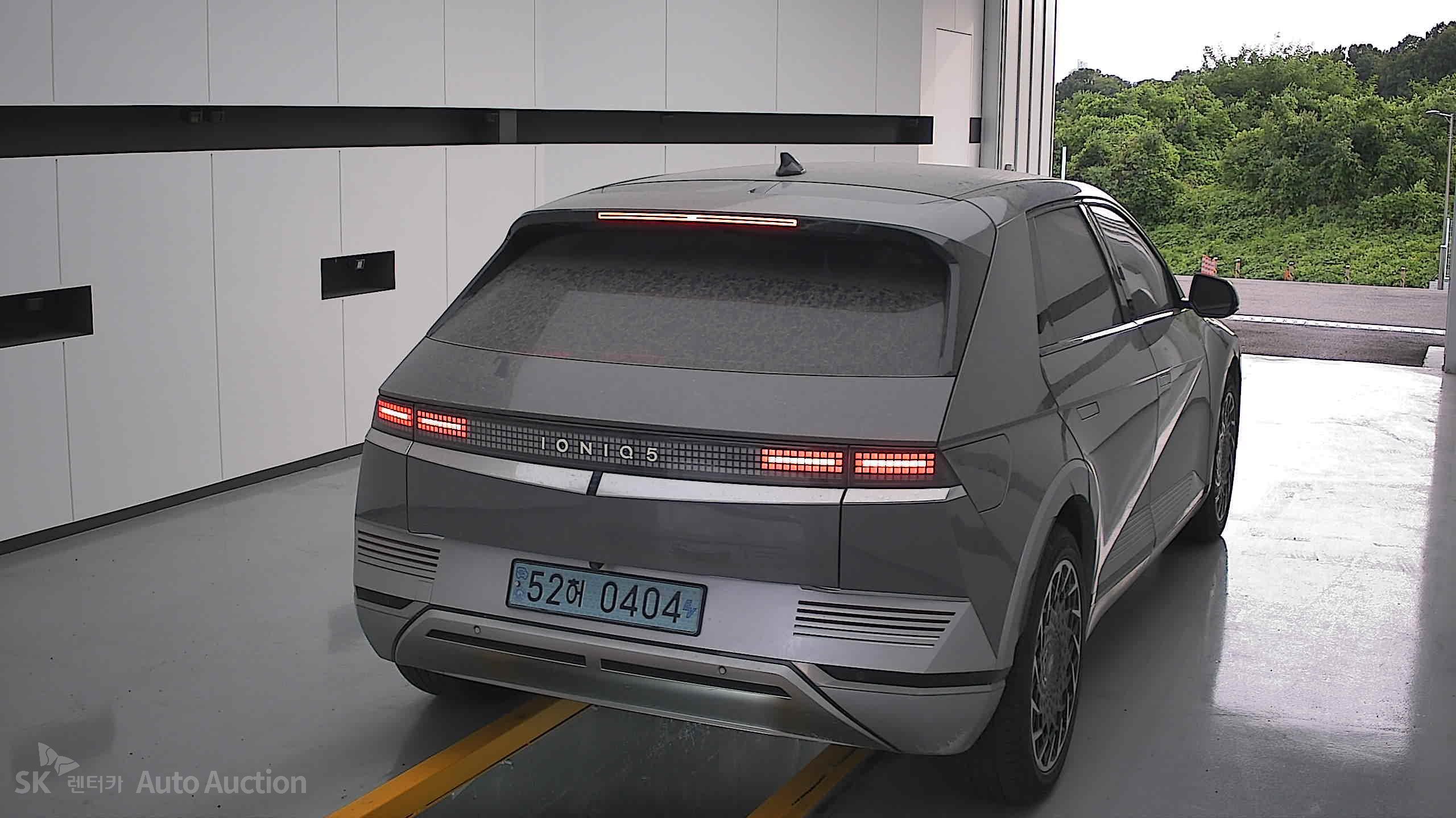هيونداي Ioniq 2022 — صورة 16