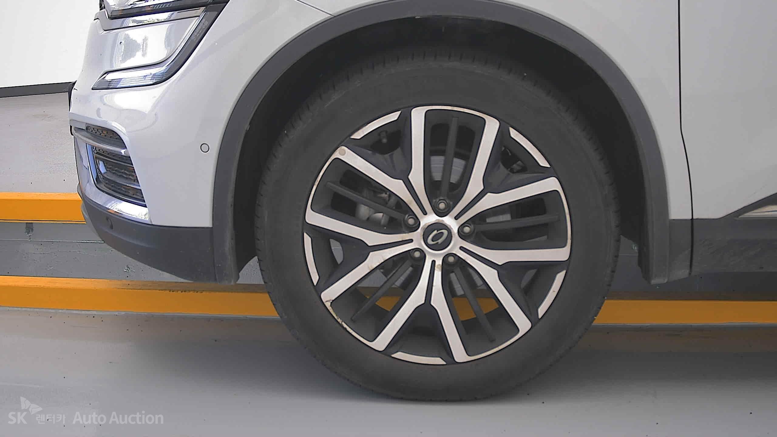 Renault Samsung Qm6 2022 — صورة 17