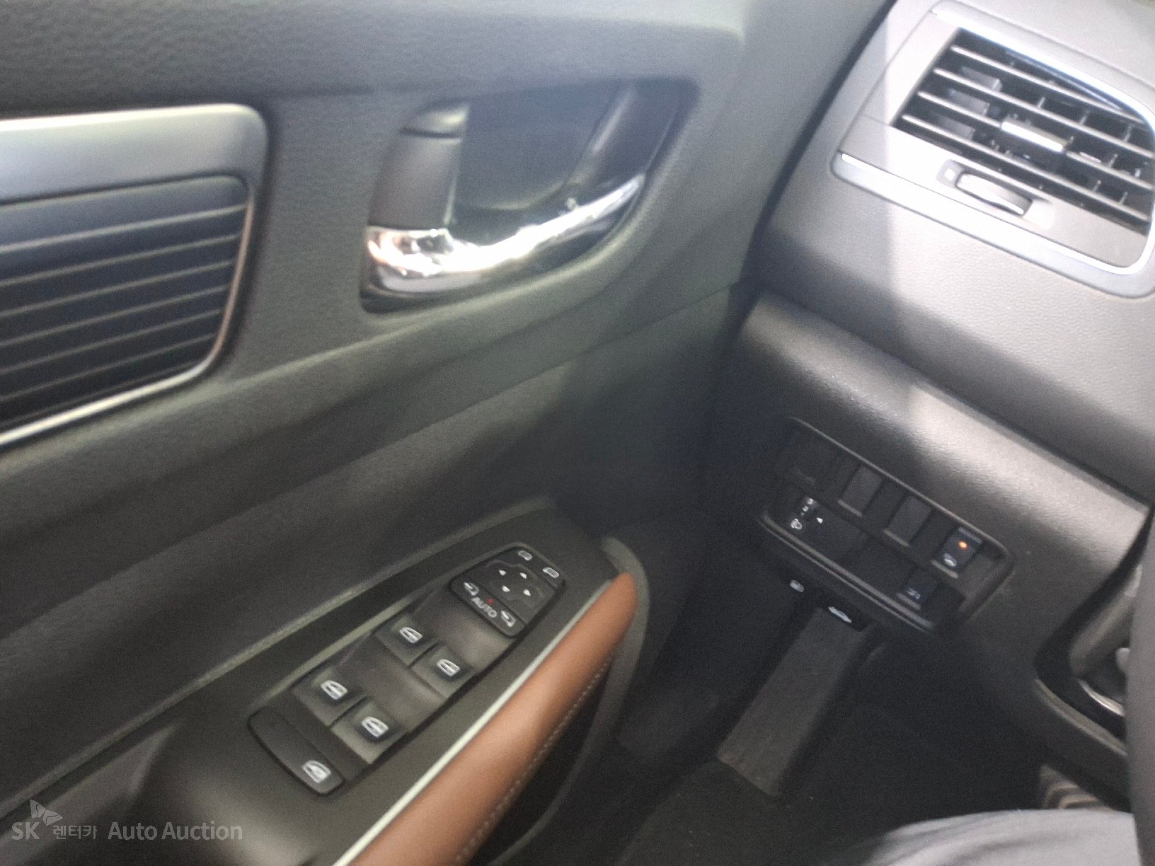 Renault Samsung Qm6 2022 — صورة 23