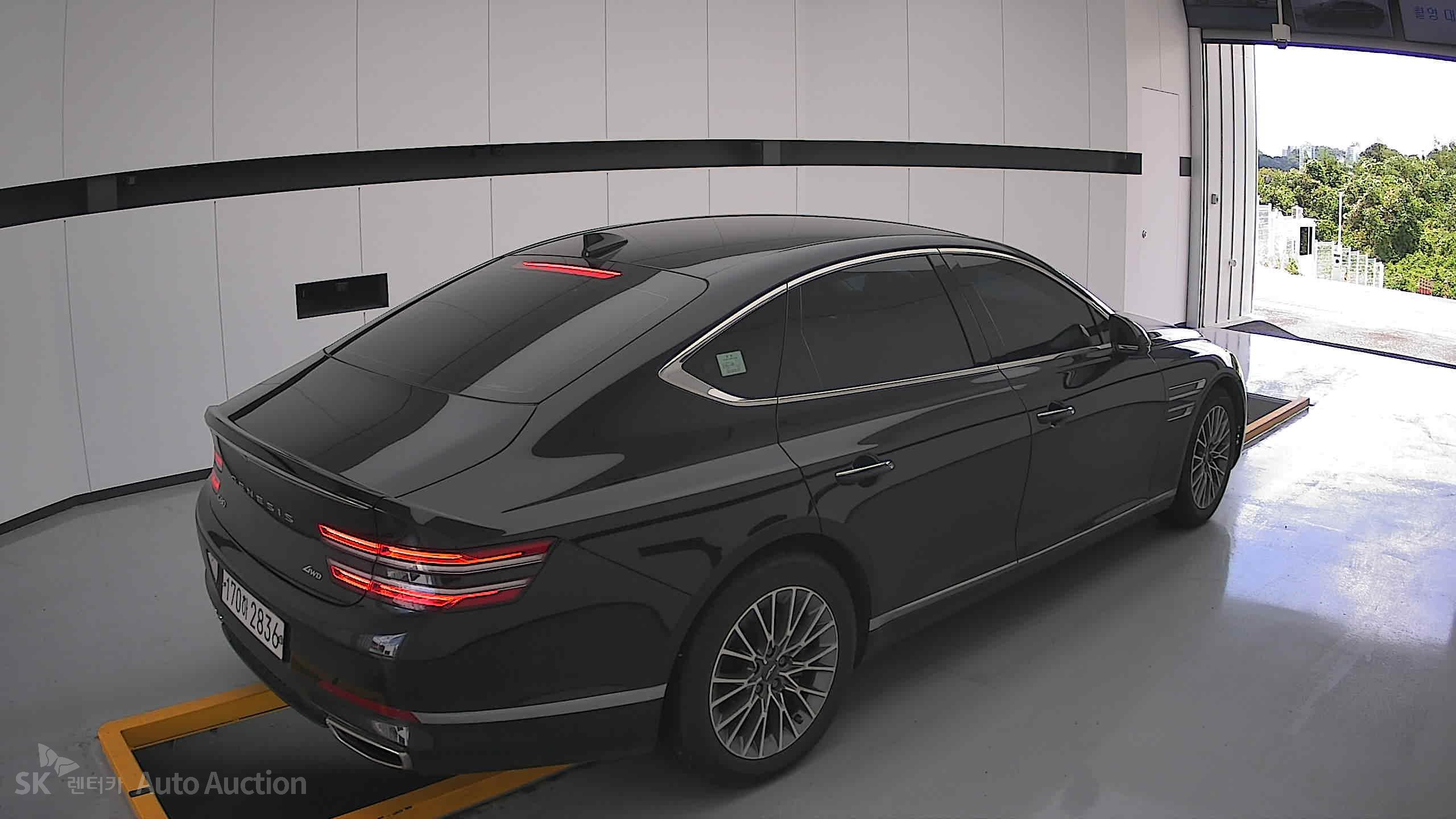 جينيسيس G80 2021 — صورة 17