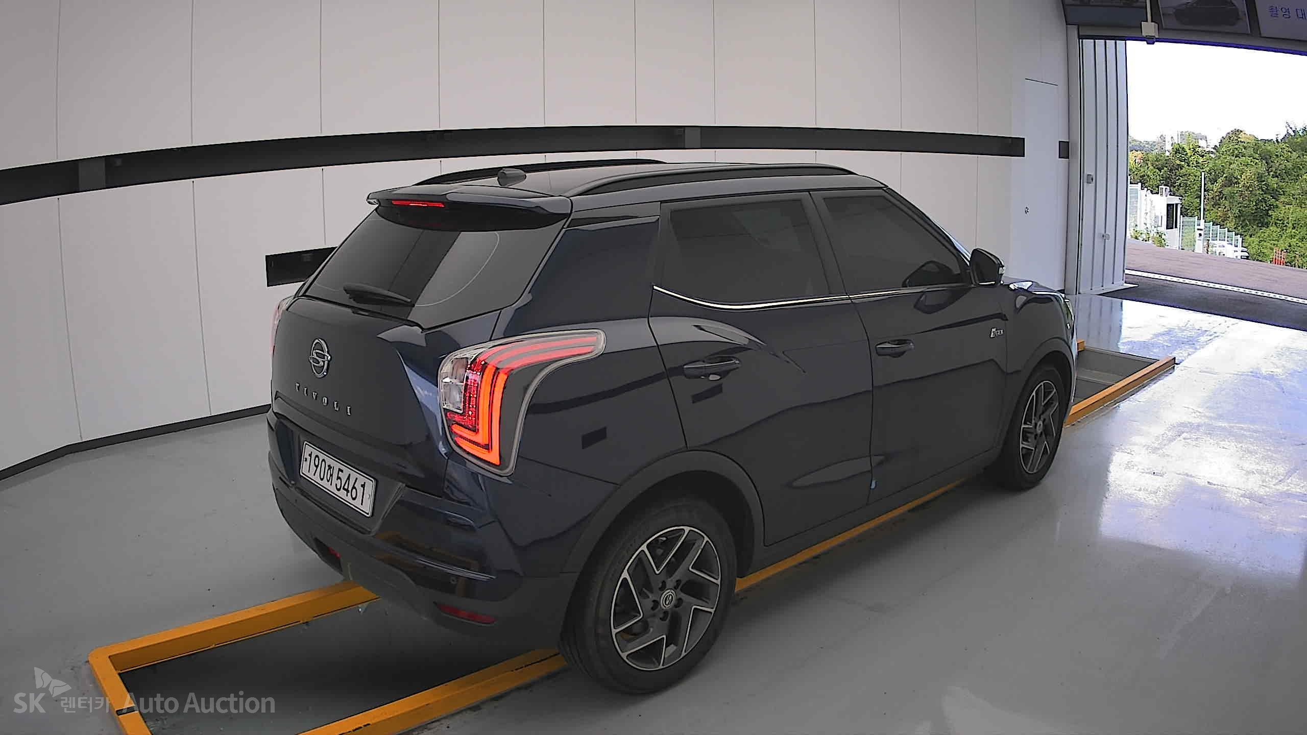 Kg Mobility (Ssangyong) Tivoli 2022 — صورة 17