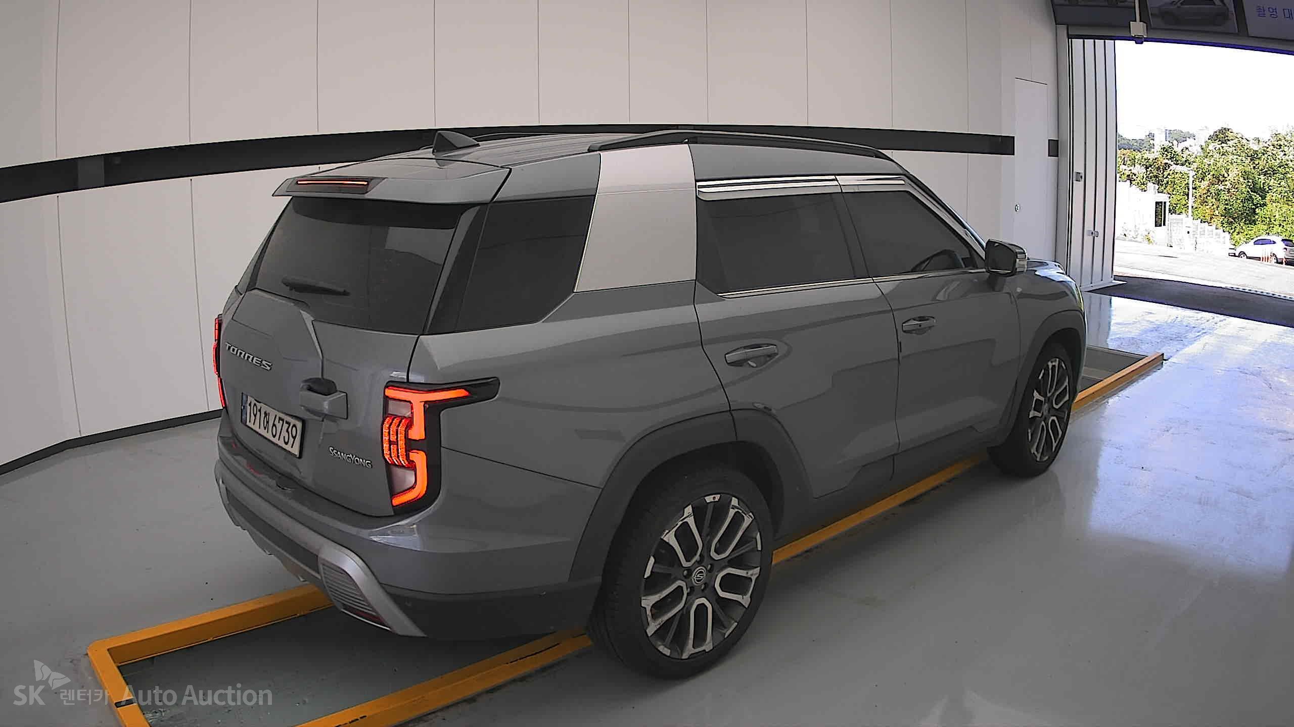 Kg Mobility (Ssangyong) Torres 2023 — صورة 17
