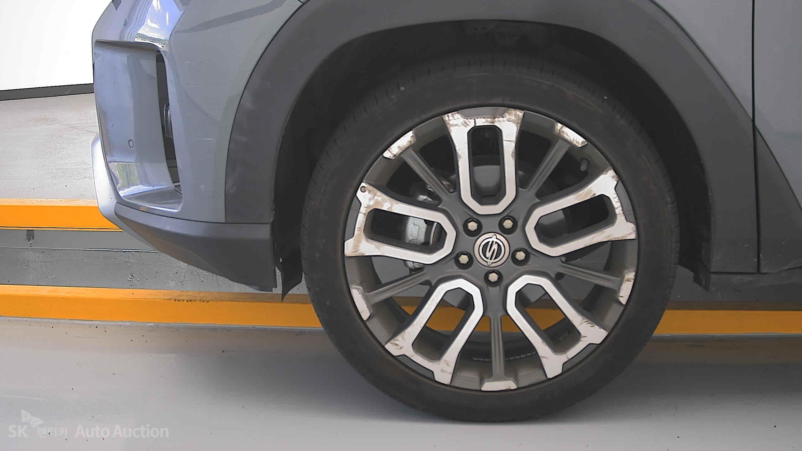 Kg Mobility (Ssangyong) Torres 2023 — صورة 25