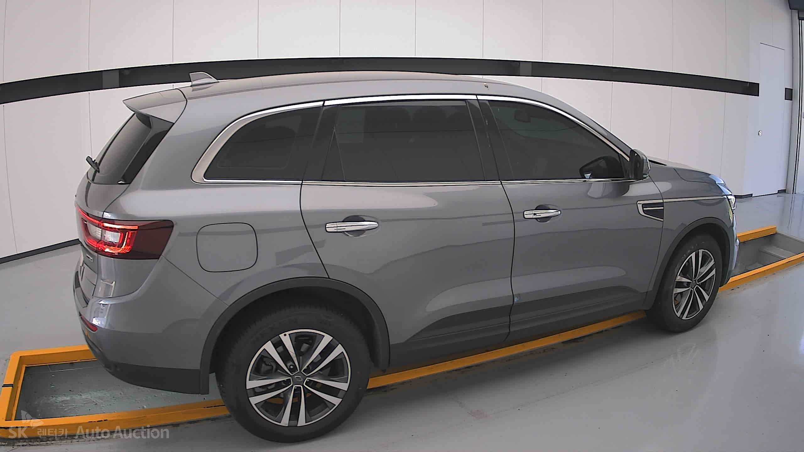 Renault Samsung Qm6 2021 — صورة 10