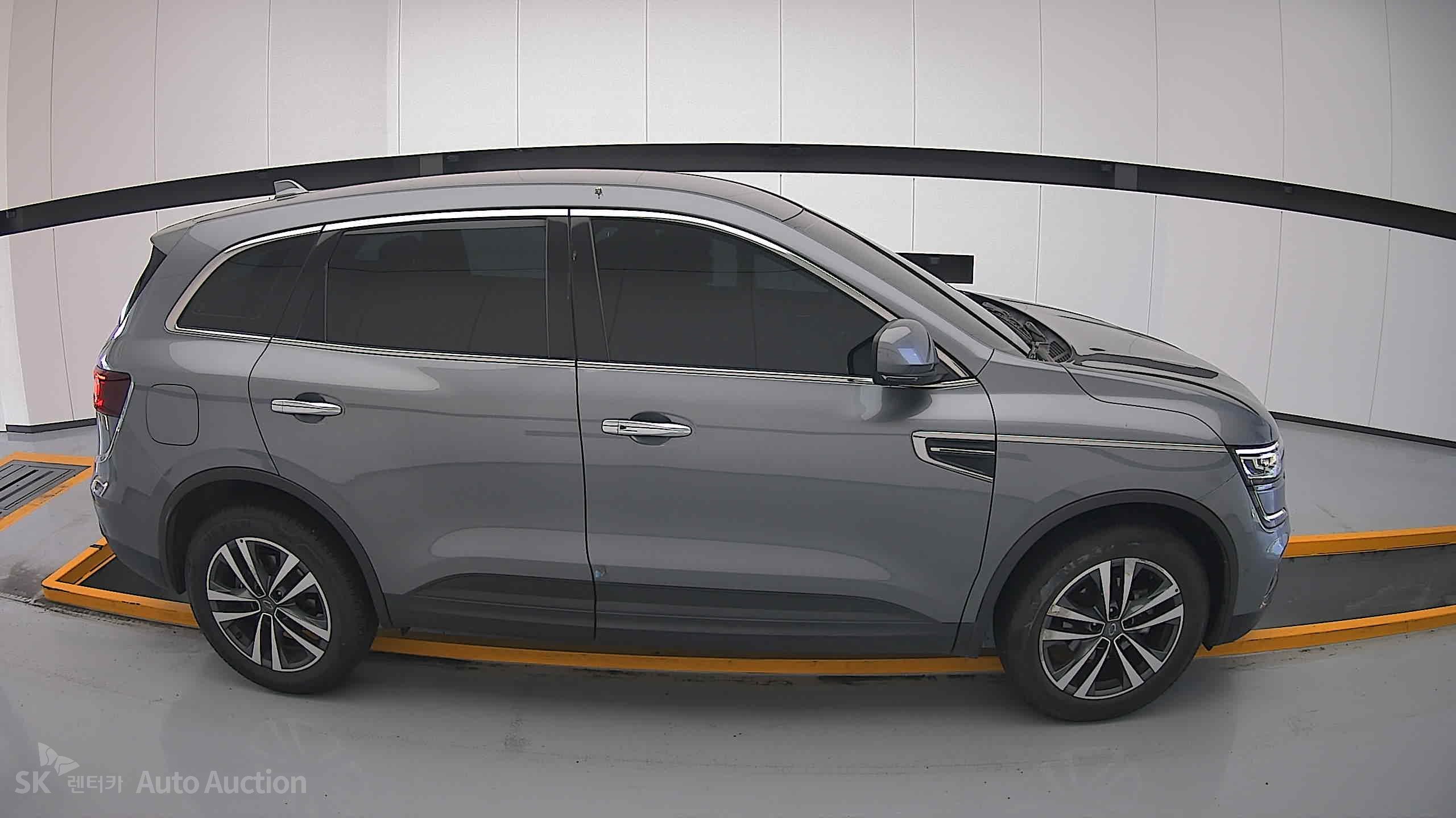 Renault Samsung Qm6 2021 — صورة 11